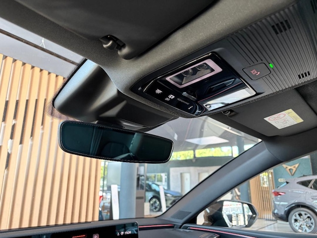 Bild des Autos 30