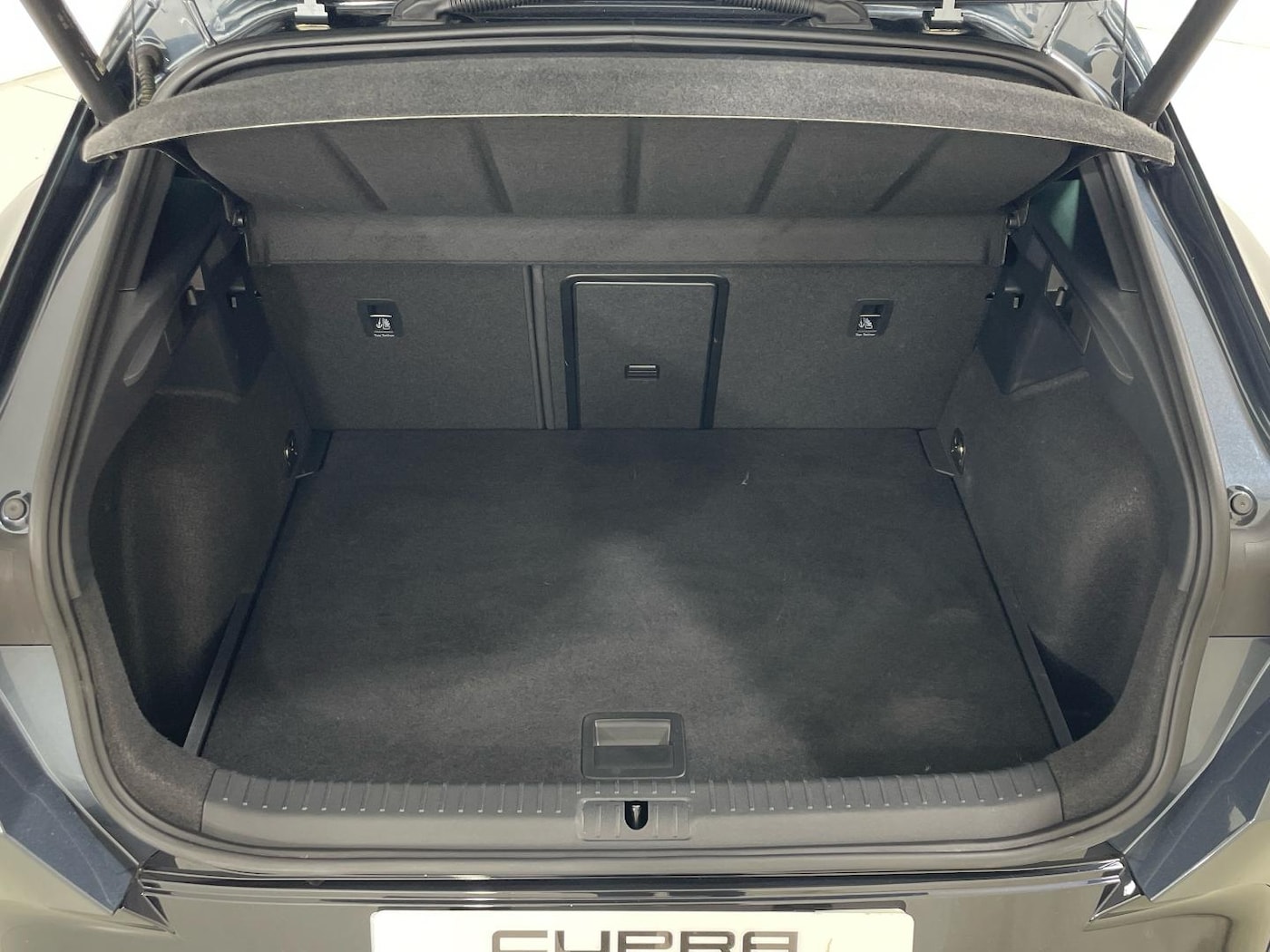 CUPRA Formentor 1.5 eTSI DSG 110 kW (150 CV) — photo 8