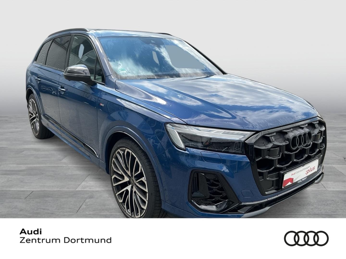 Bild über Audi Q7 SUV TFSI e S line business TFSI e quattro 360 kW tiptronic - für weitere Informationen kontaktieren Sie den Audi Partner