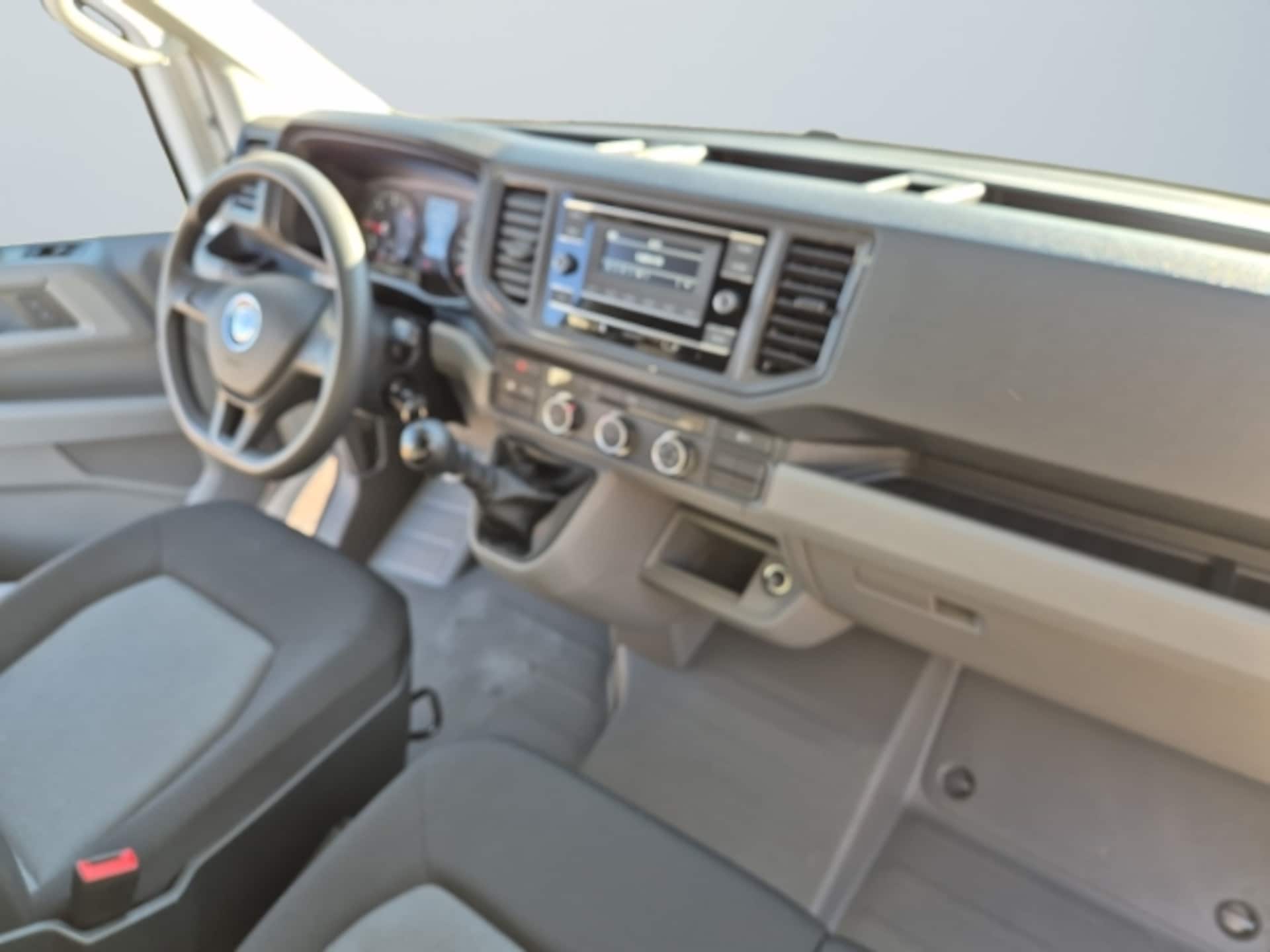 Volkswagen Crafter Kasten mittlerer Radstand