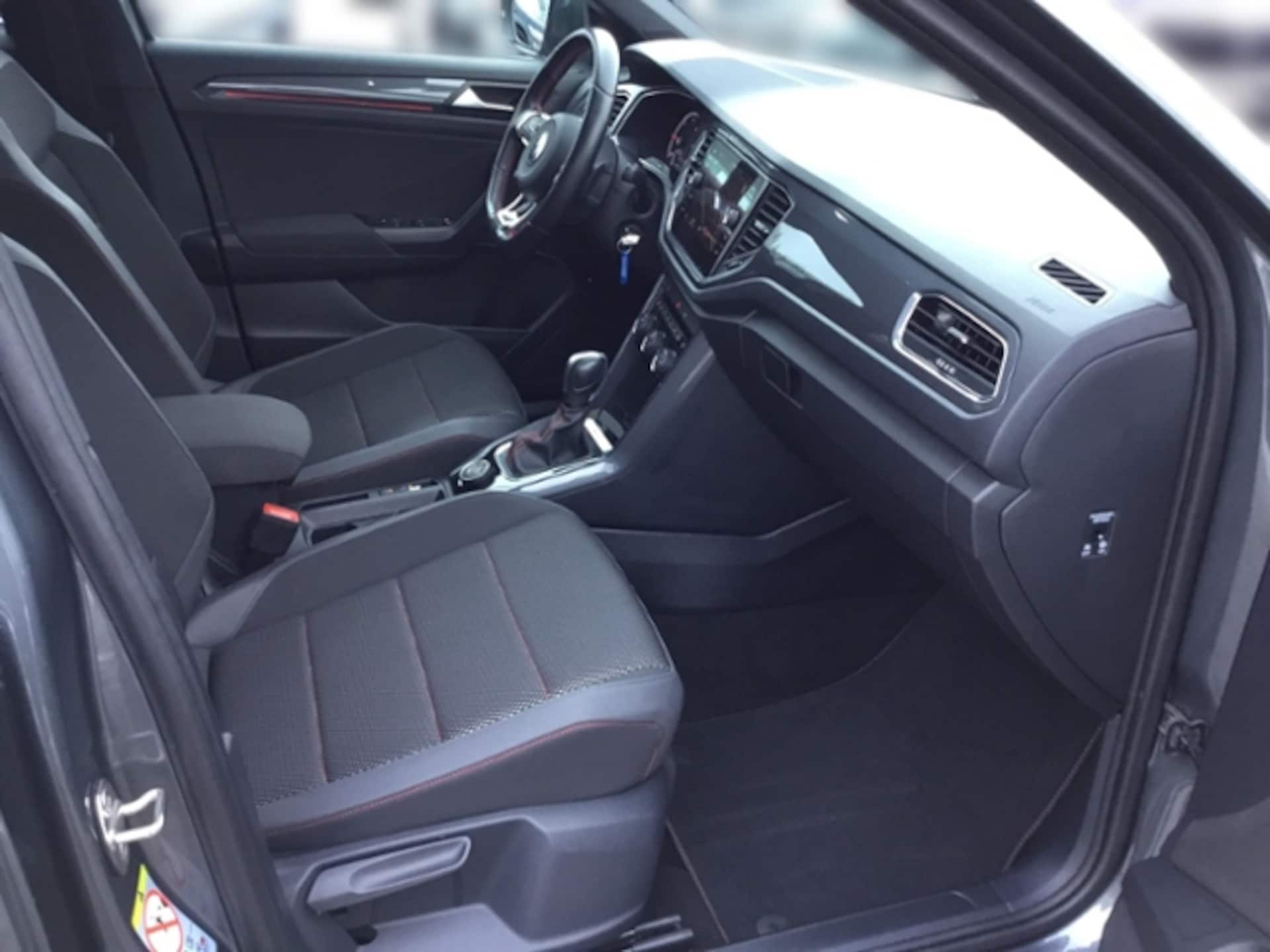 Volkswagen T-Roc Sport