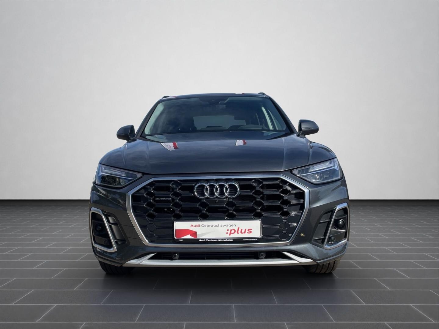 Bild über Audi Q5 TFSI e S line business 55 TFSI e quattro S tronic - für weitere Informationen kontaktieren Sie den Audi Partner
