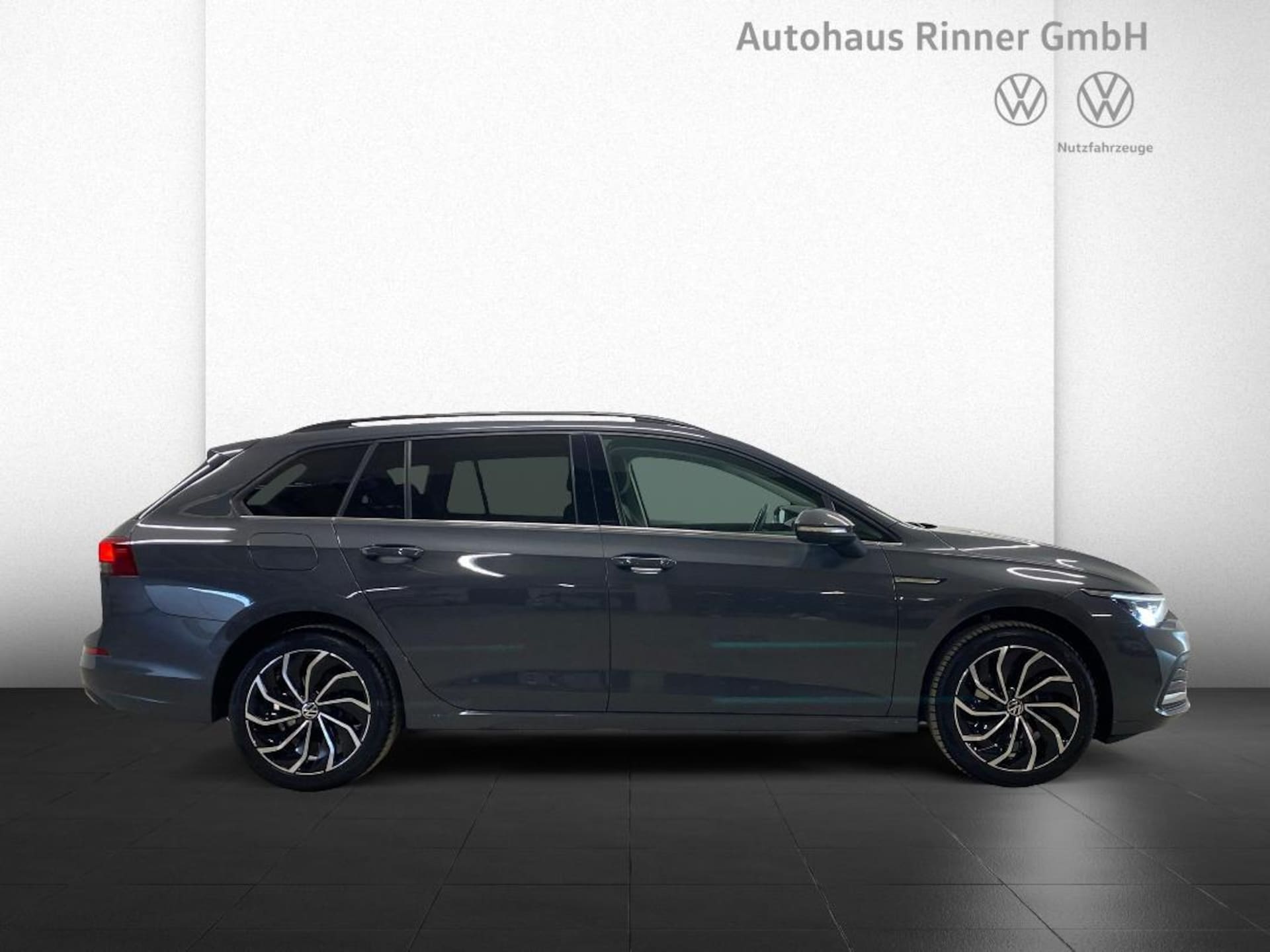 Volkswagen Golf Variant Style