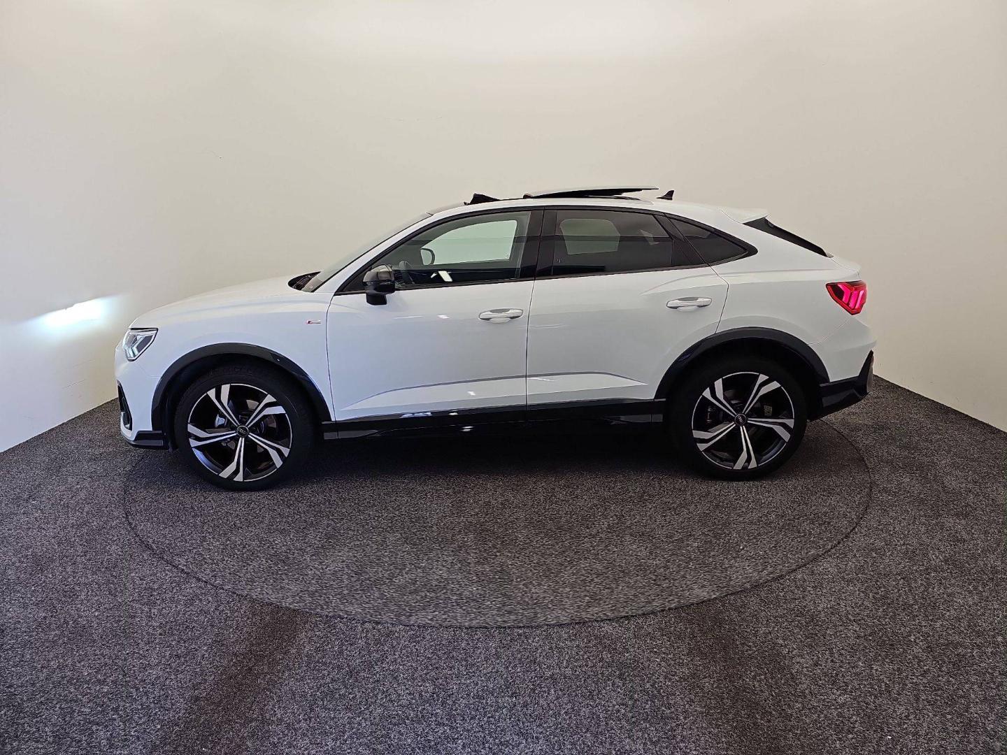 Image about Audi Q3 Sportback S line 35 TDI 110 kW (150 ch) S tronic