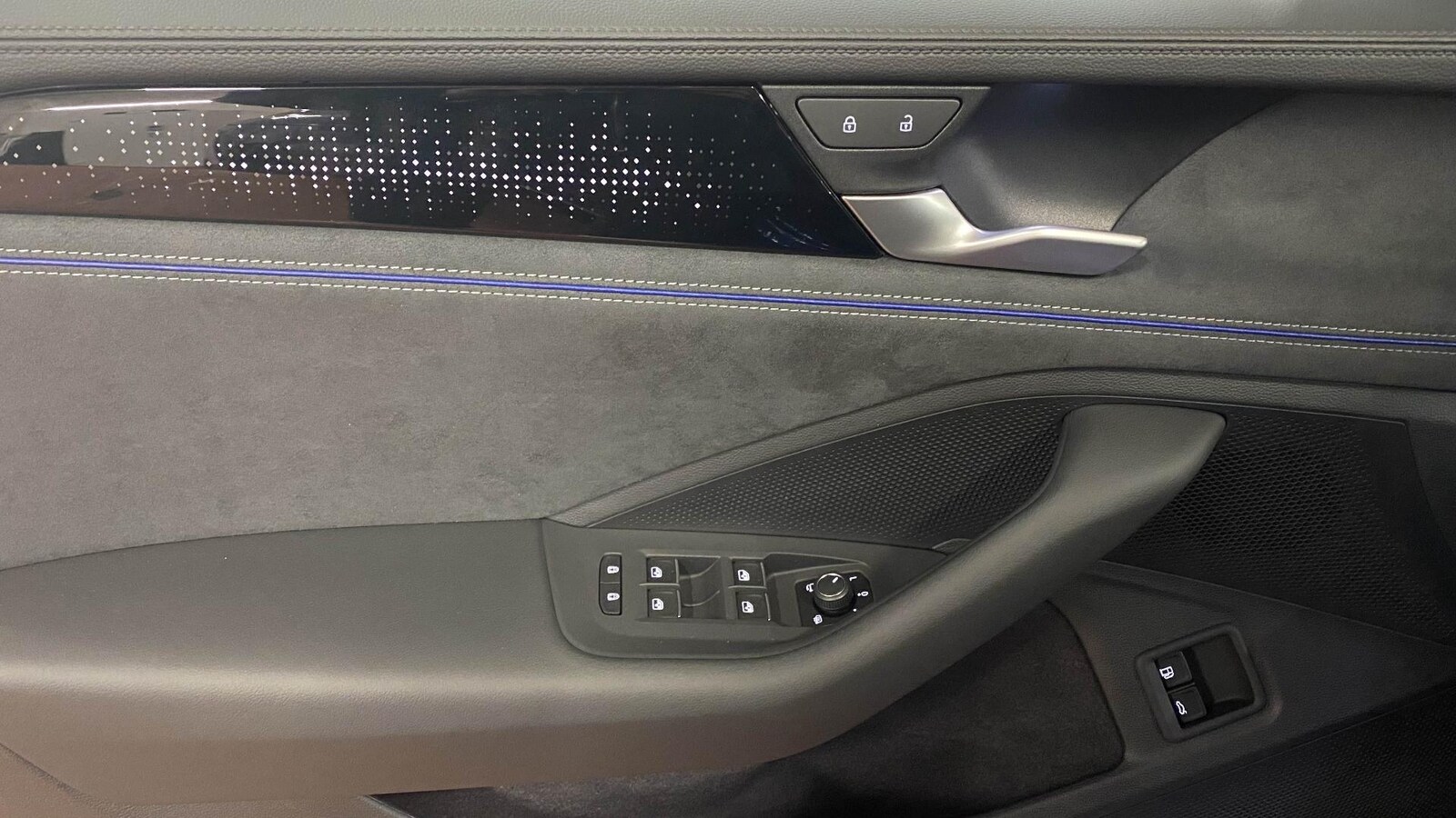 Volkswagen Passat – Bild 14