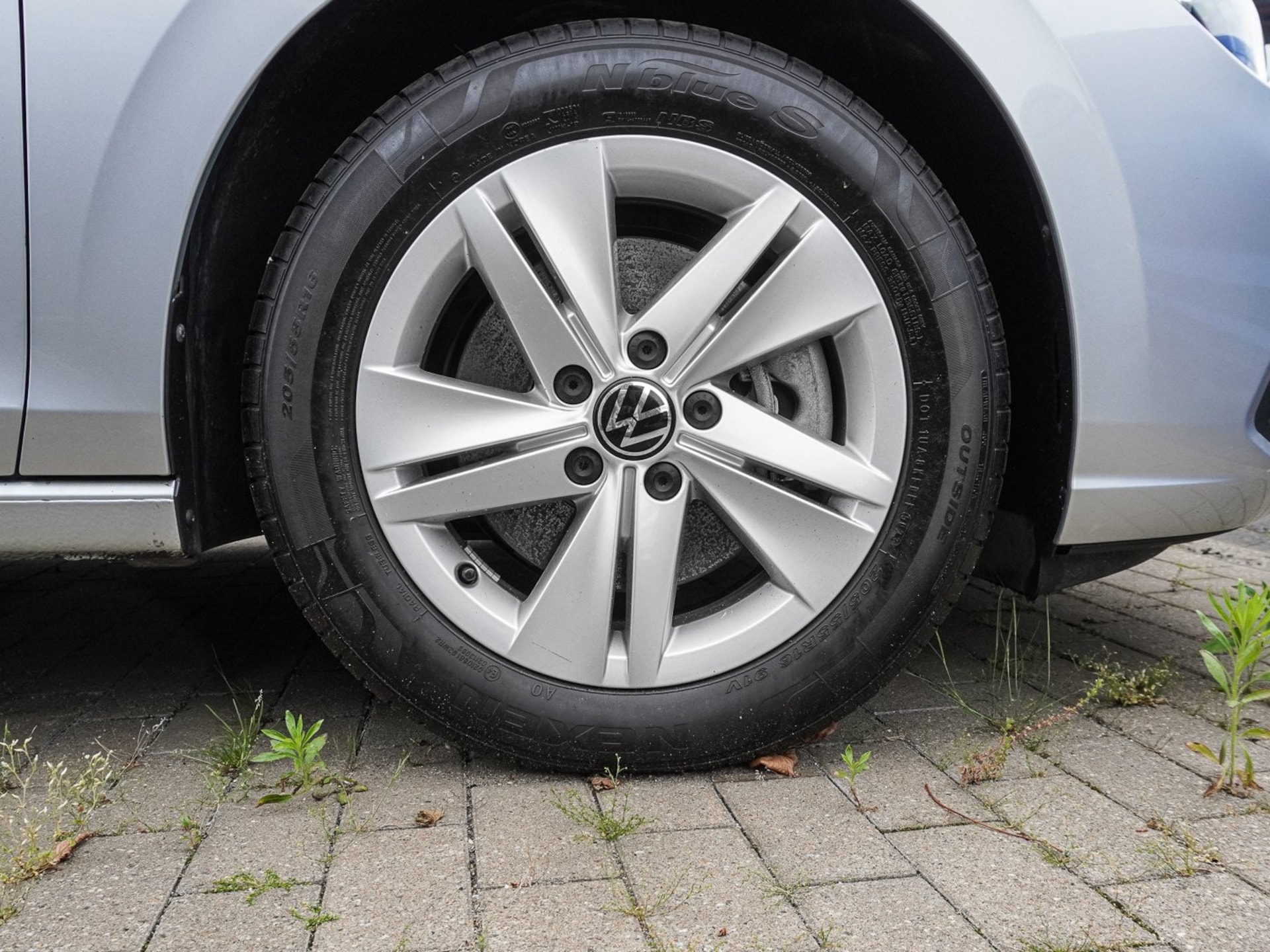 Volkswagen Golf Variant Life