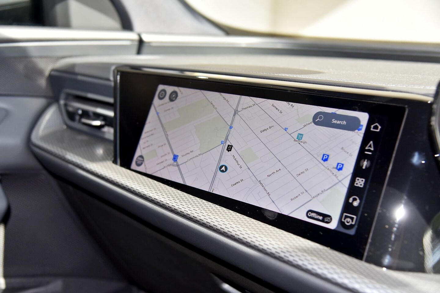 Image about Audi Q5 SUV e-hybrid quattro S tronic
