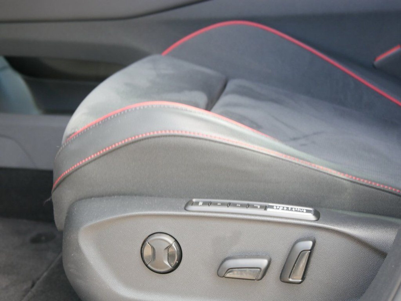 Volkswagen ID.7 Tourer – Bild 13