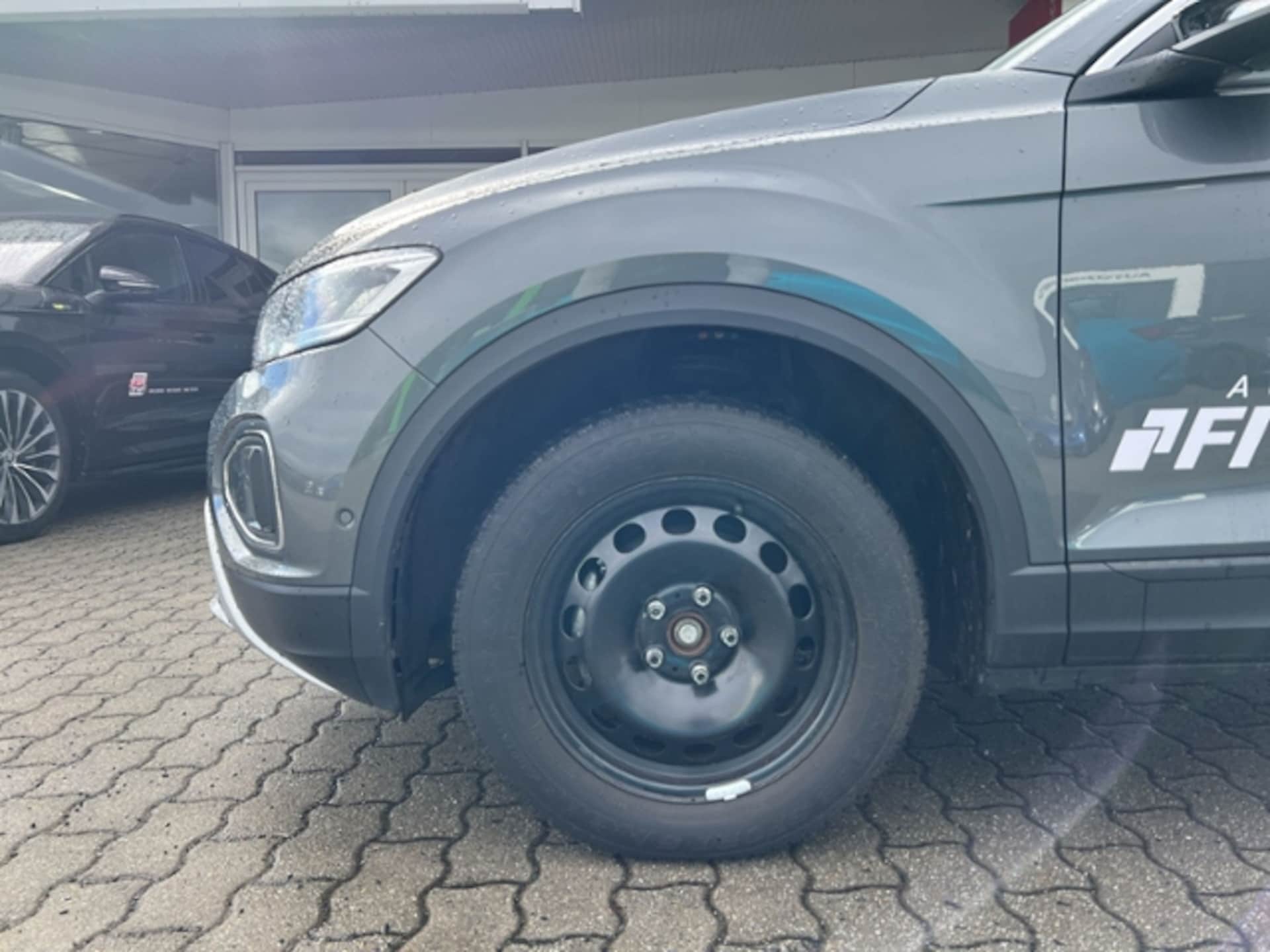 Volkswagen T-Roc Life