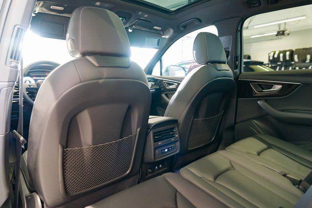 2025 Audi Q7 Premium - Photo 26