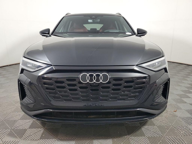 2024 Audi SQ8 e-tron