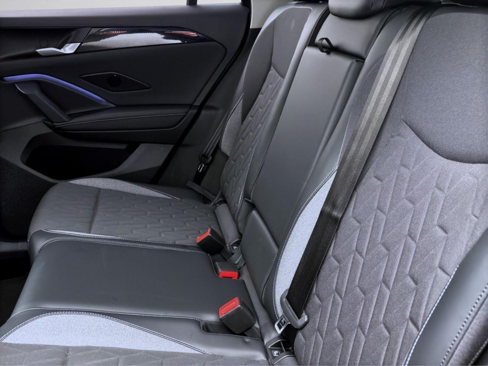 Volkswagen Tiguan – Bild 16