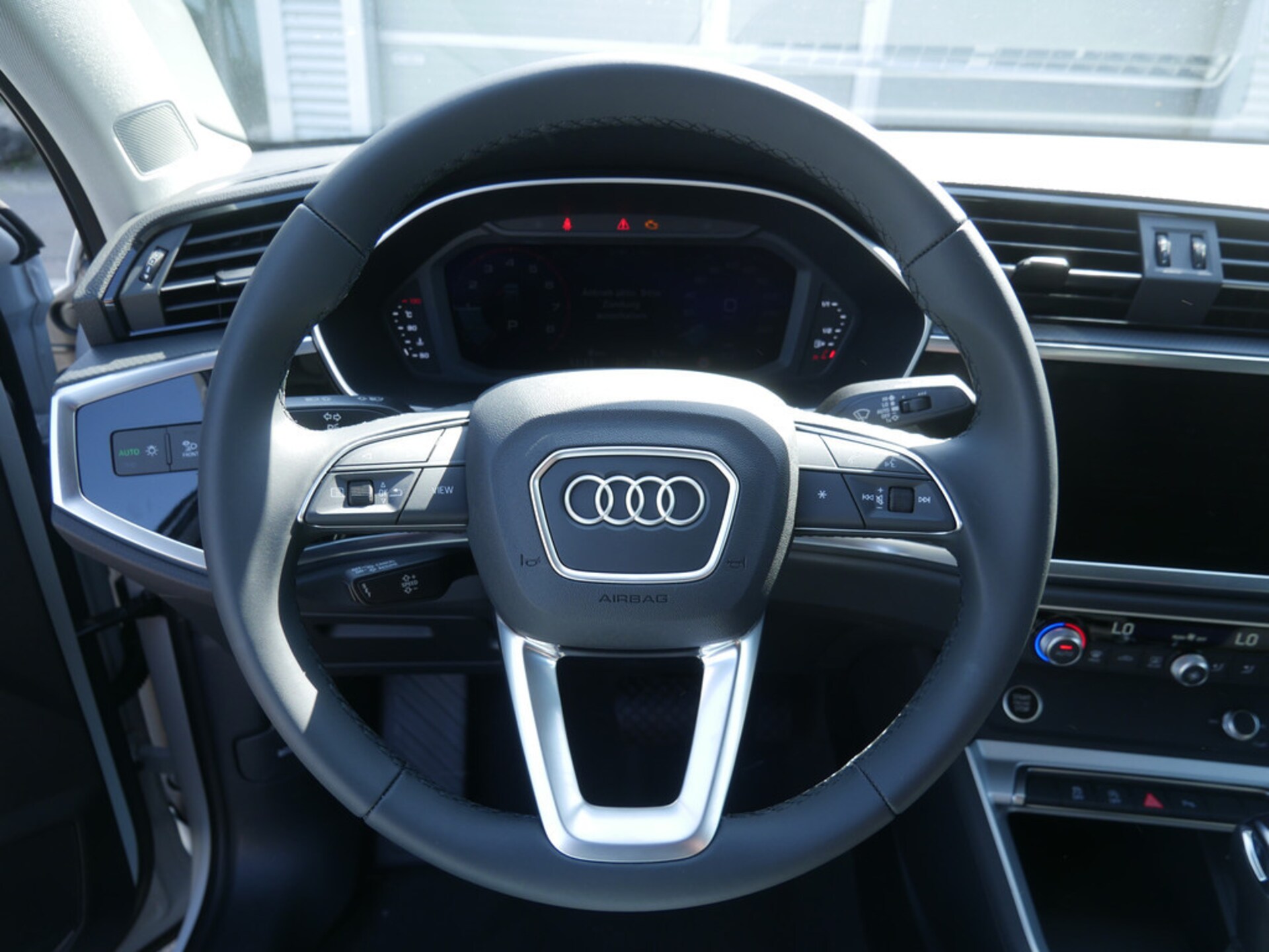 Audi Q3 SUV S line