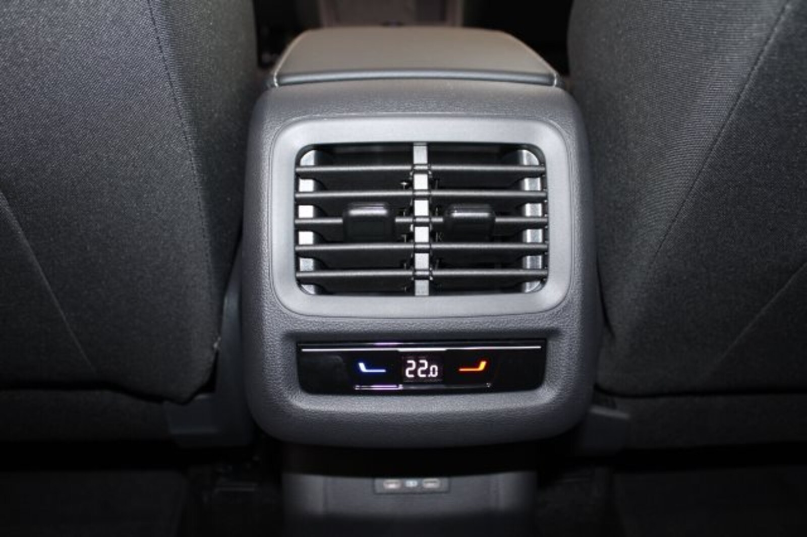 Volkswagen T-Roc – Bild 8