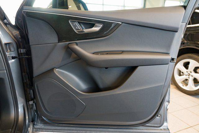 2025 Audi Q7 Premium - Photo 27