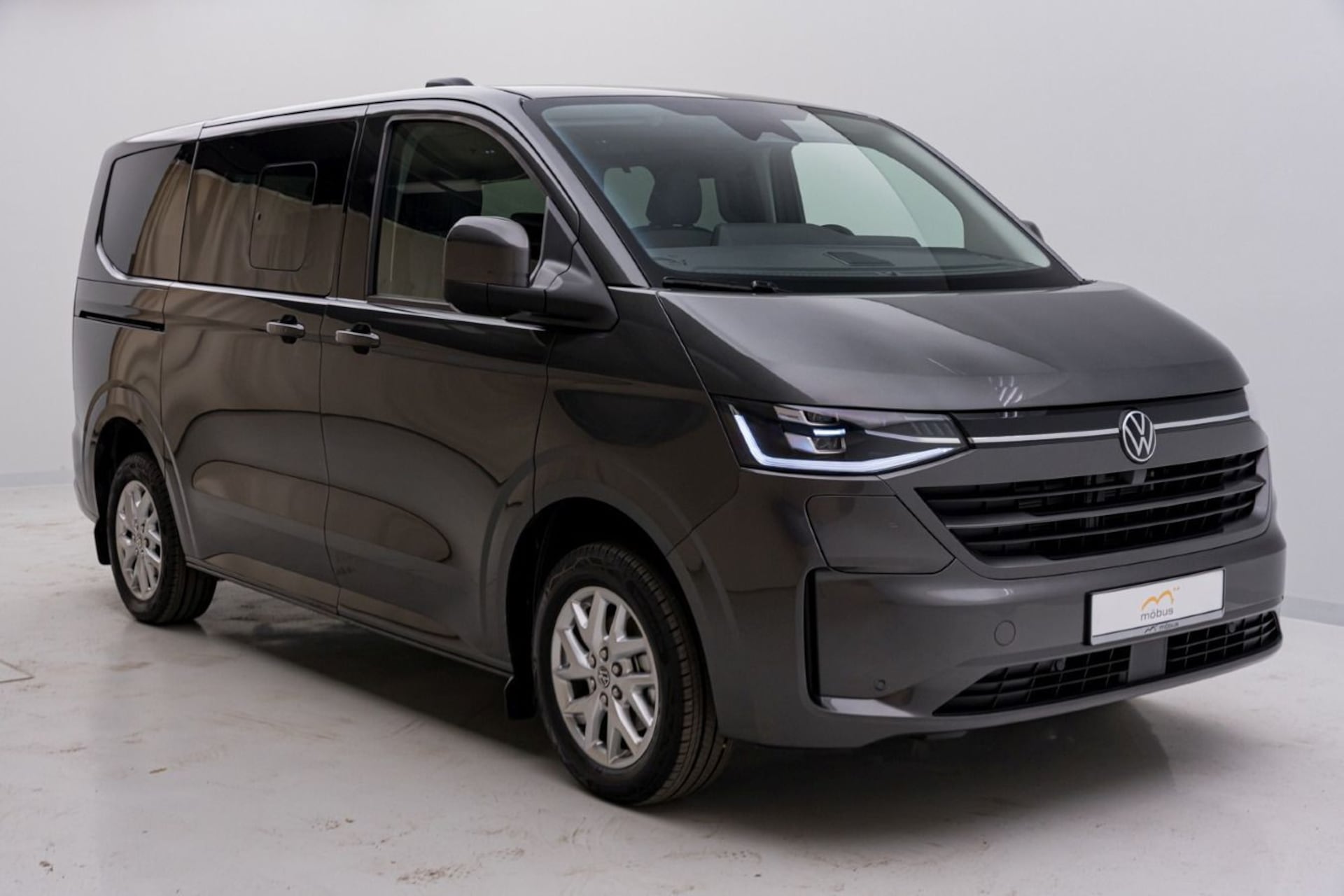 Volkswagen e-Caravelle Style