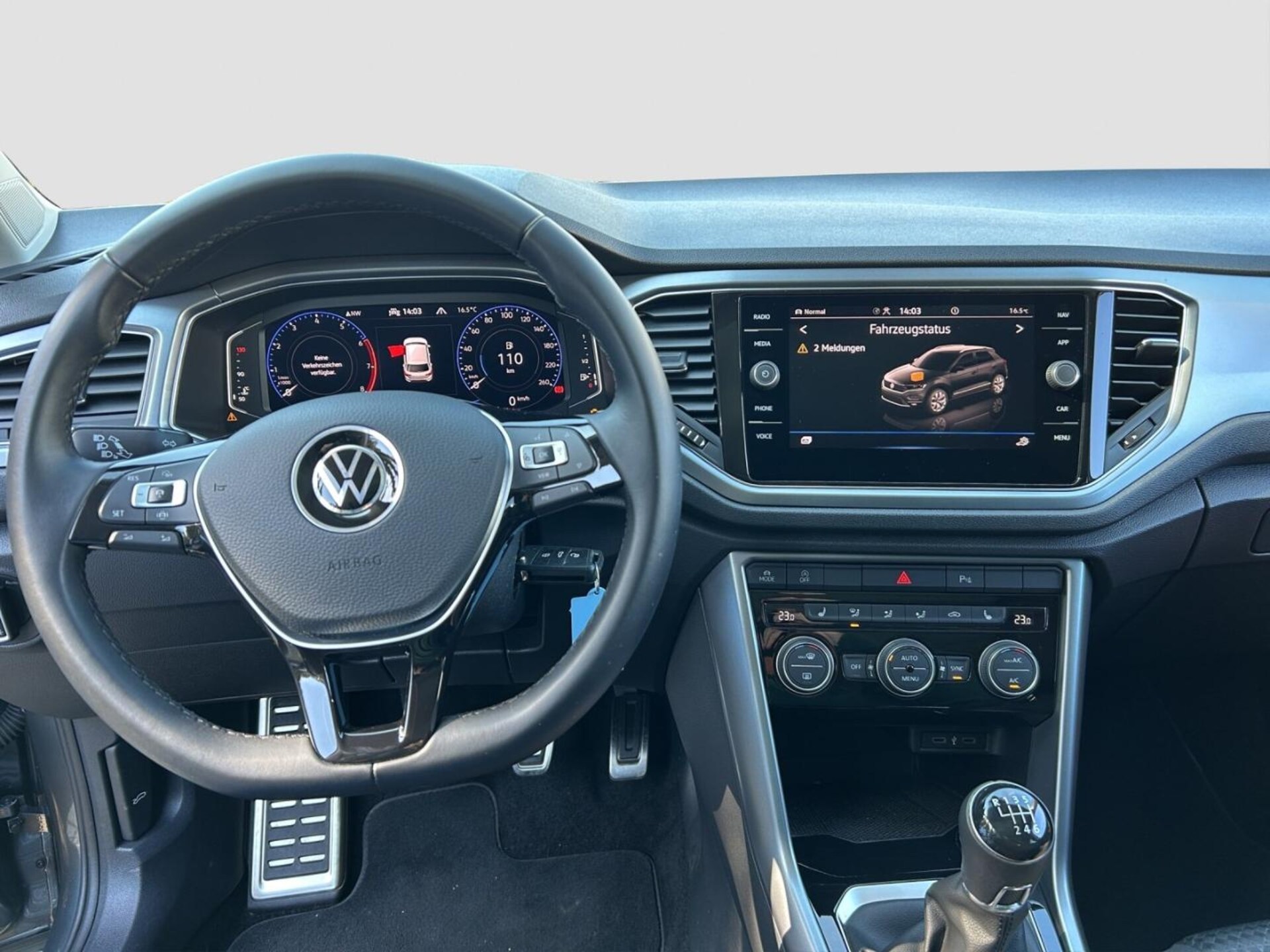 Volkswagen T-Roc Active