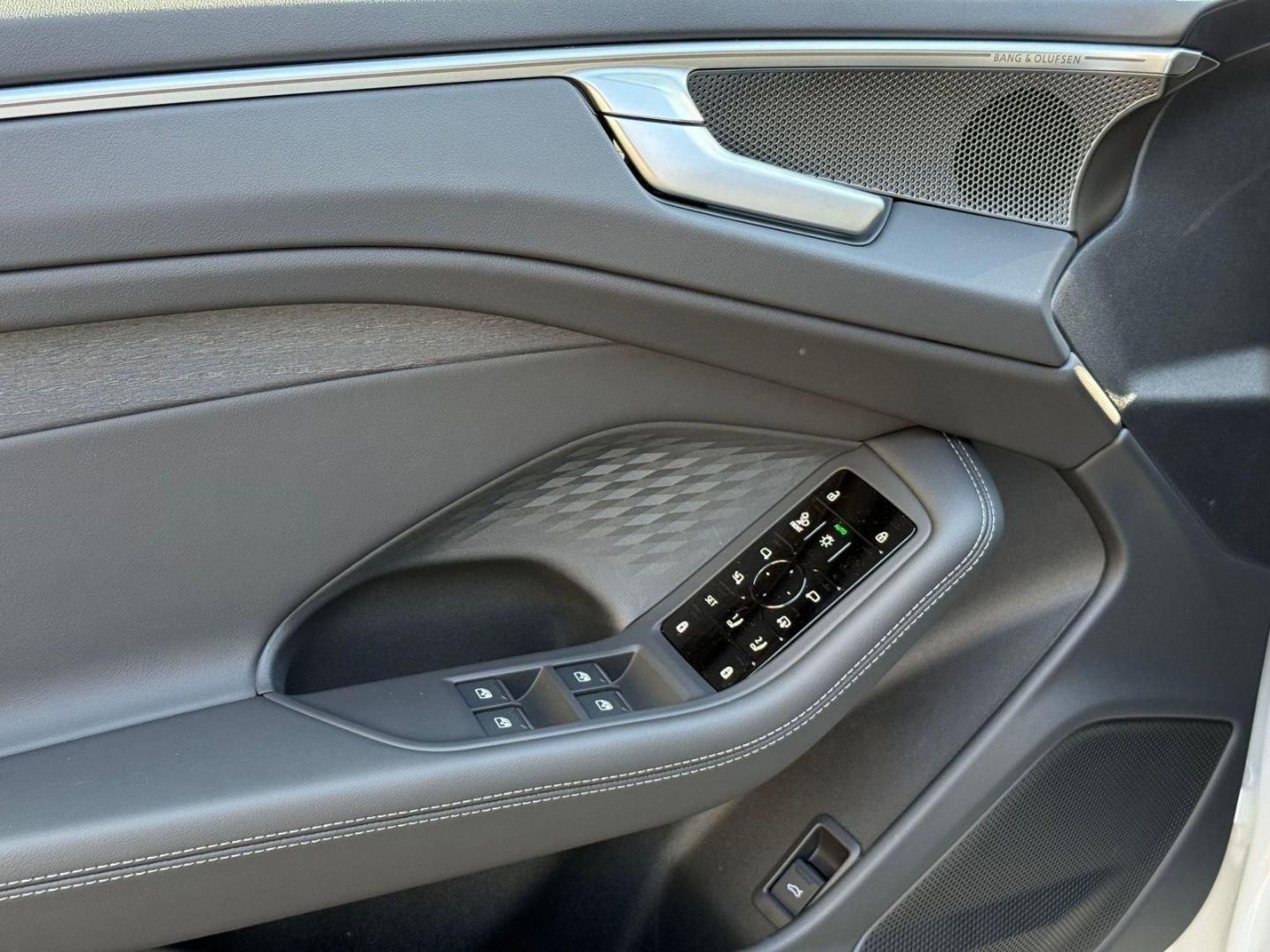 2026 Audi A6 Prestige - Photo 13
