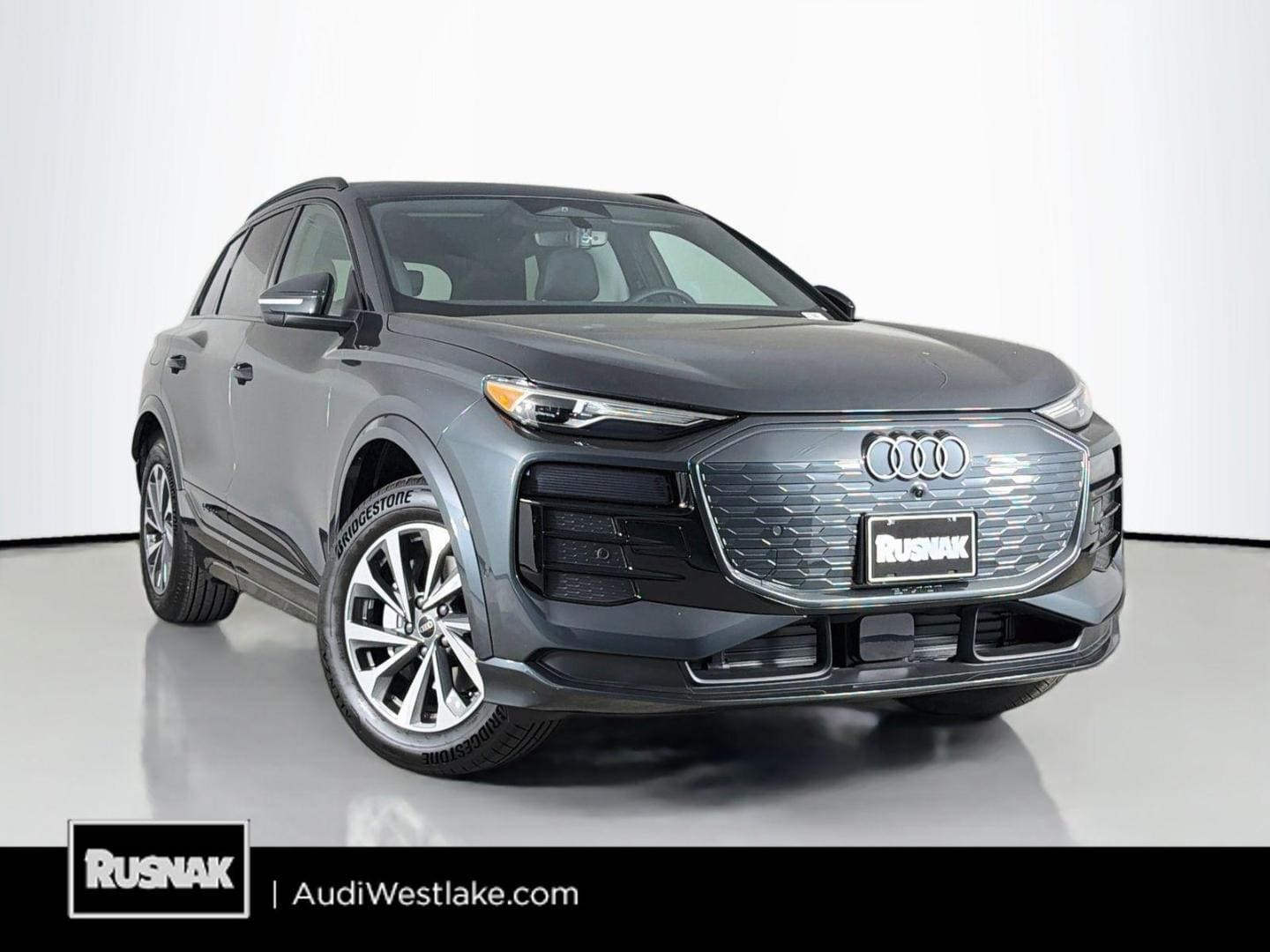 2027 Audi Q6 e-tron Premium quattro's photo