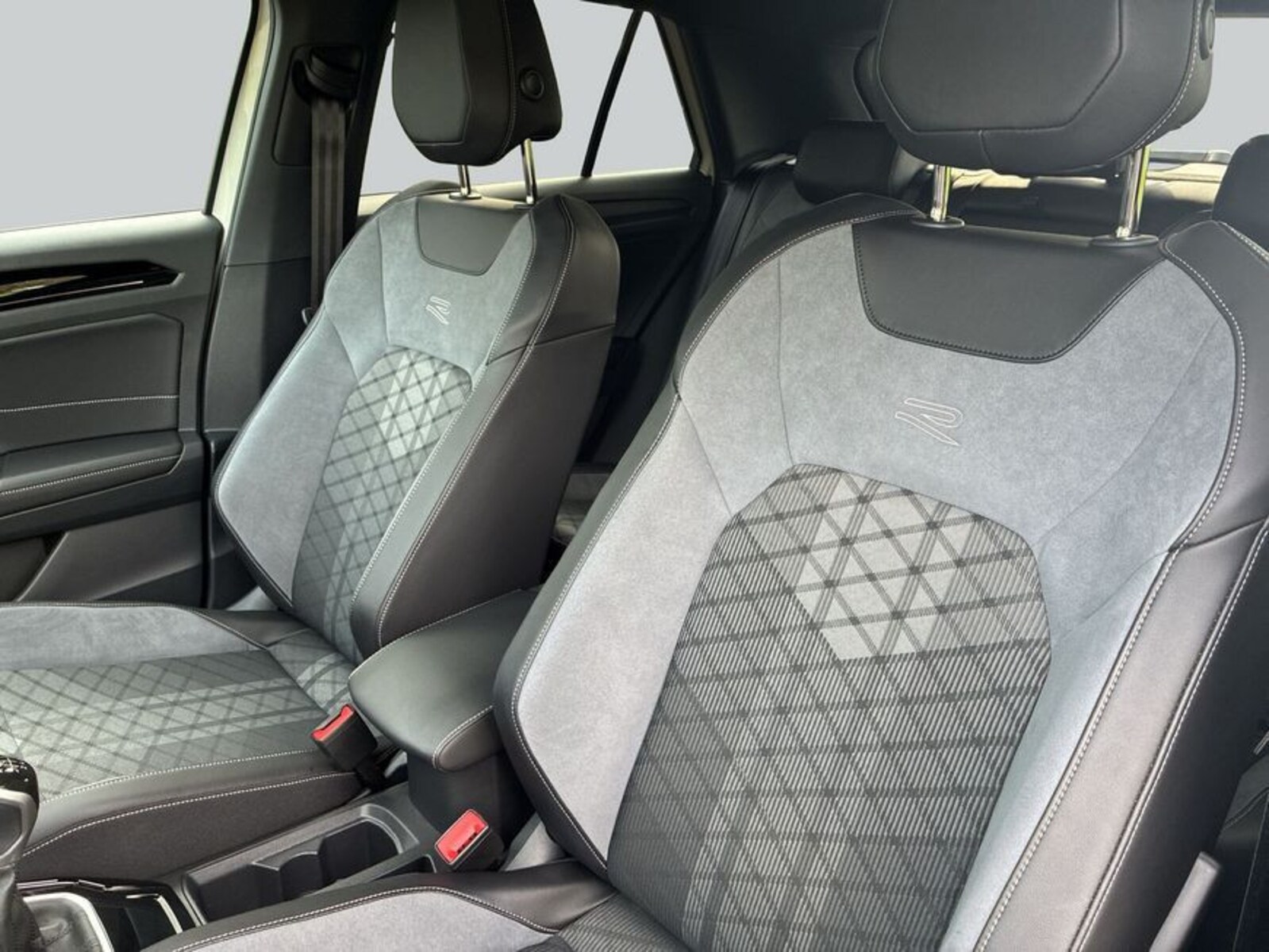 Volkswagen T-Roc – Bild 10