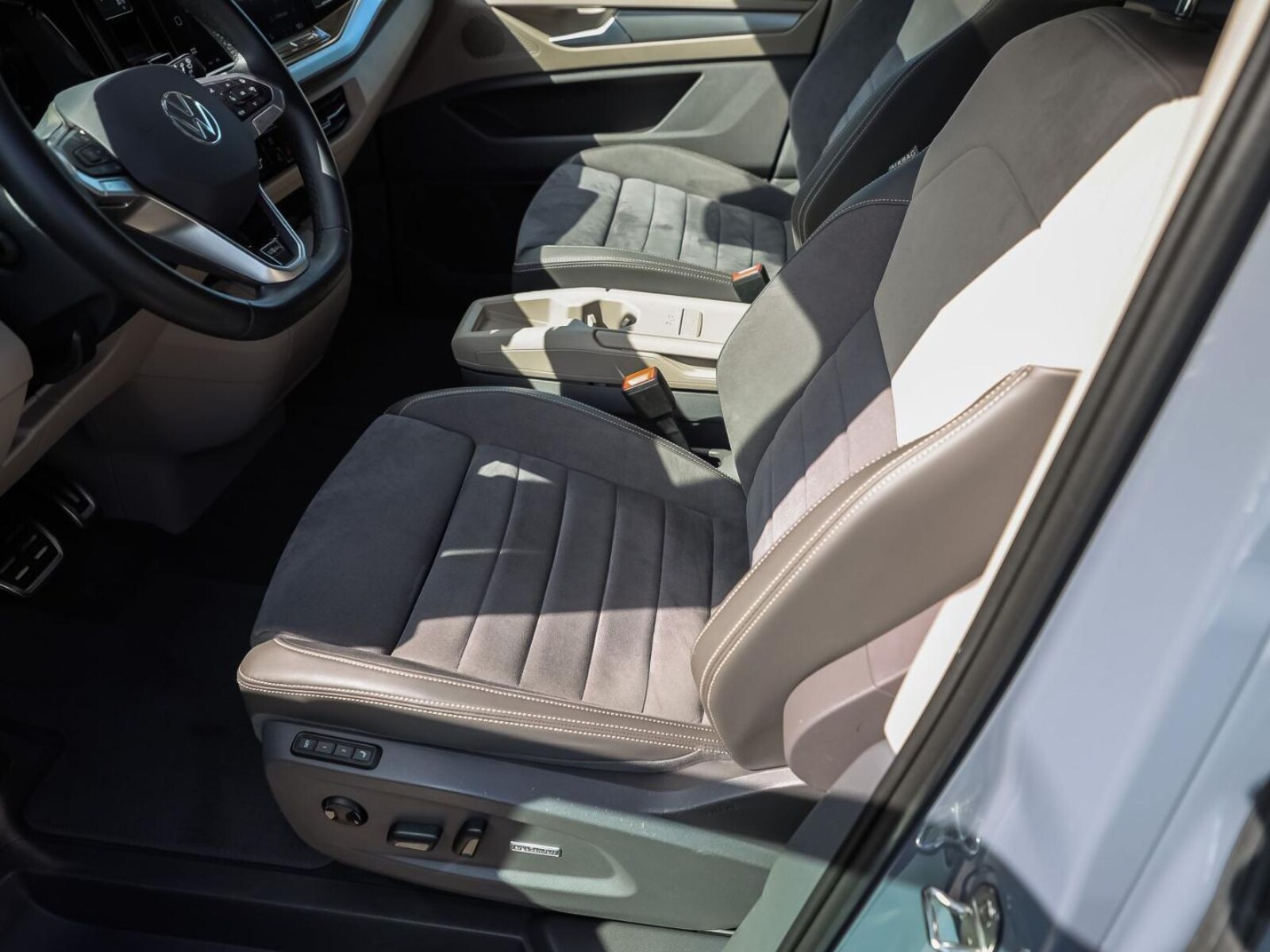 Volkswagen Multivan Langversion – Bild 10