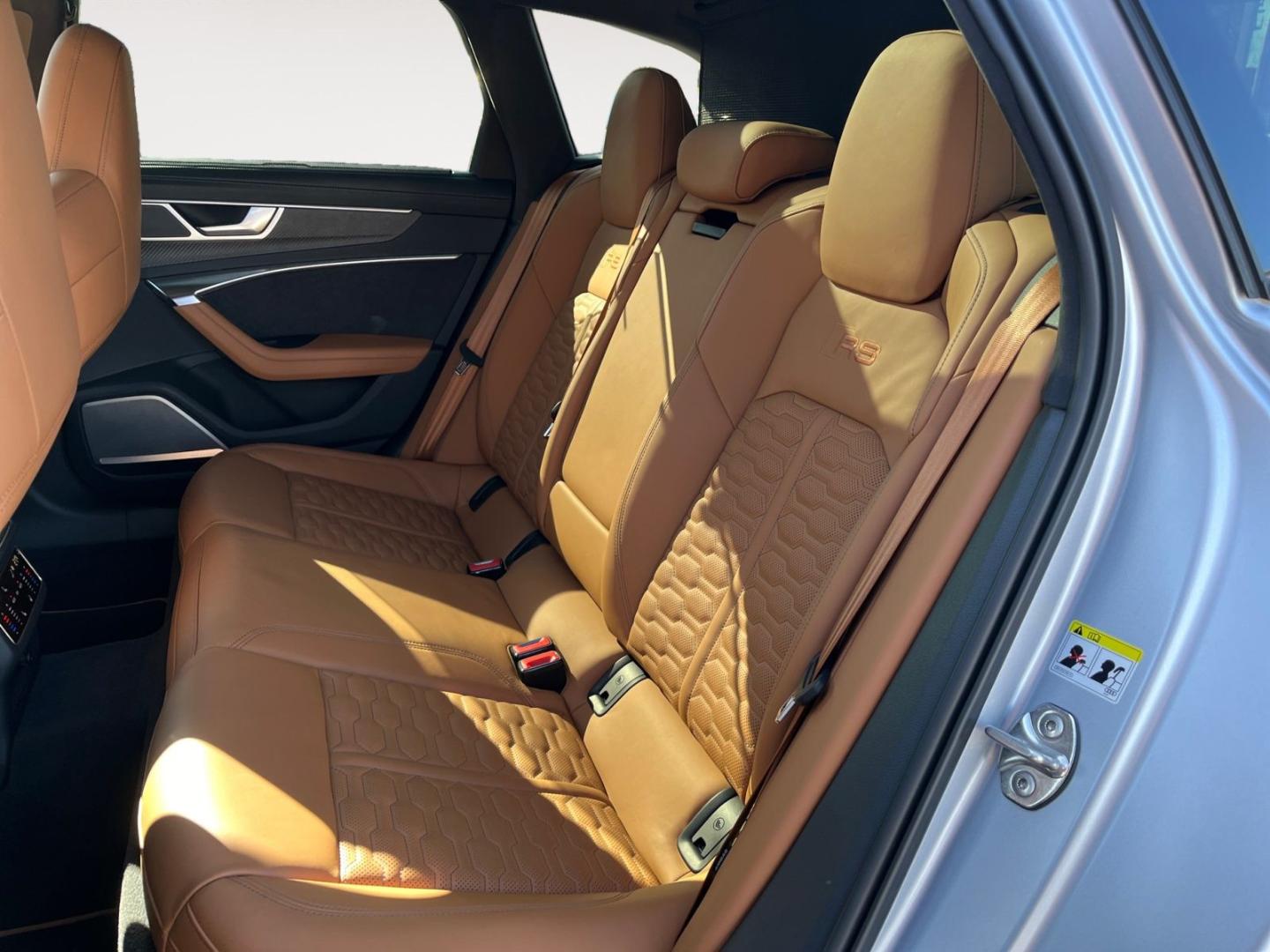 Image about Audi RS 6 Avant performance TFSI quattro tiptronic