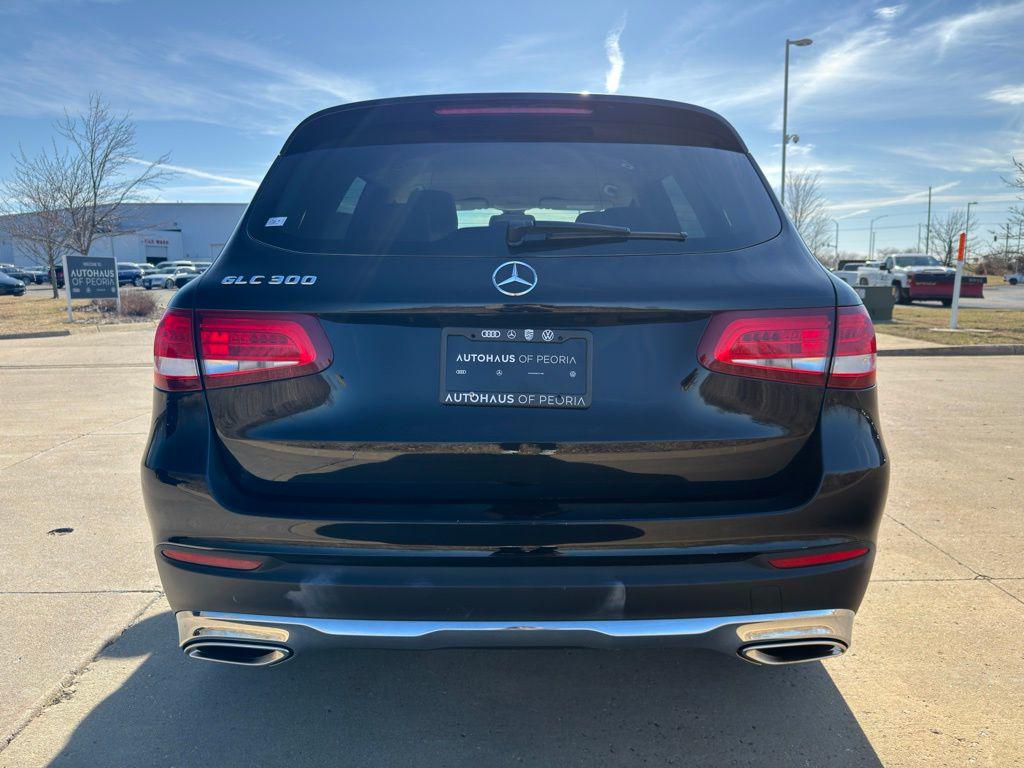 2019 Mercedes-Benz GLC GLC300 - Photo 10