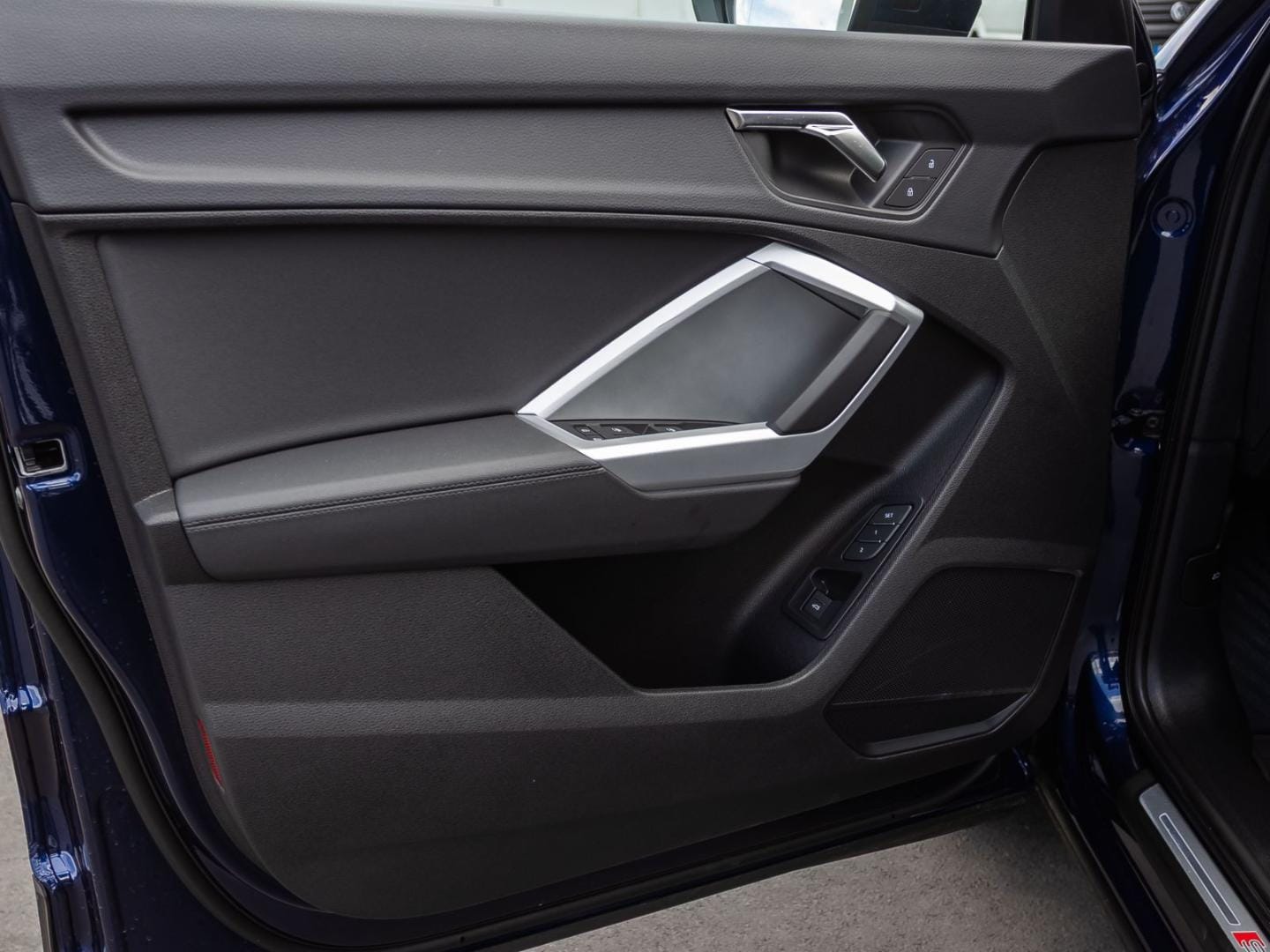 Bild über Audi Q3 Sportback S line 35 TFSI S tronic - für weitere Informationen kontaktieren Sie den Audi Partner