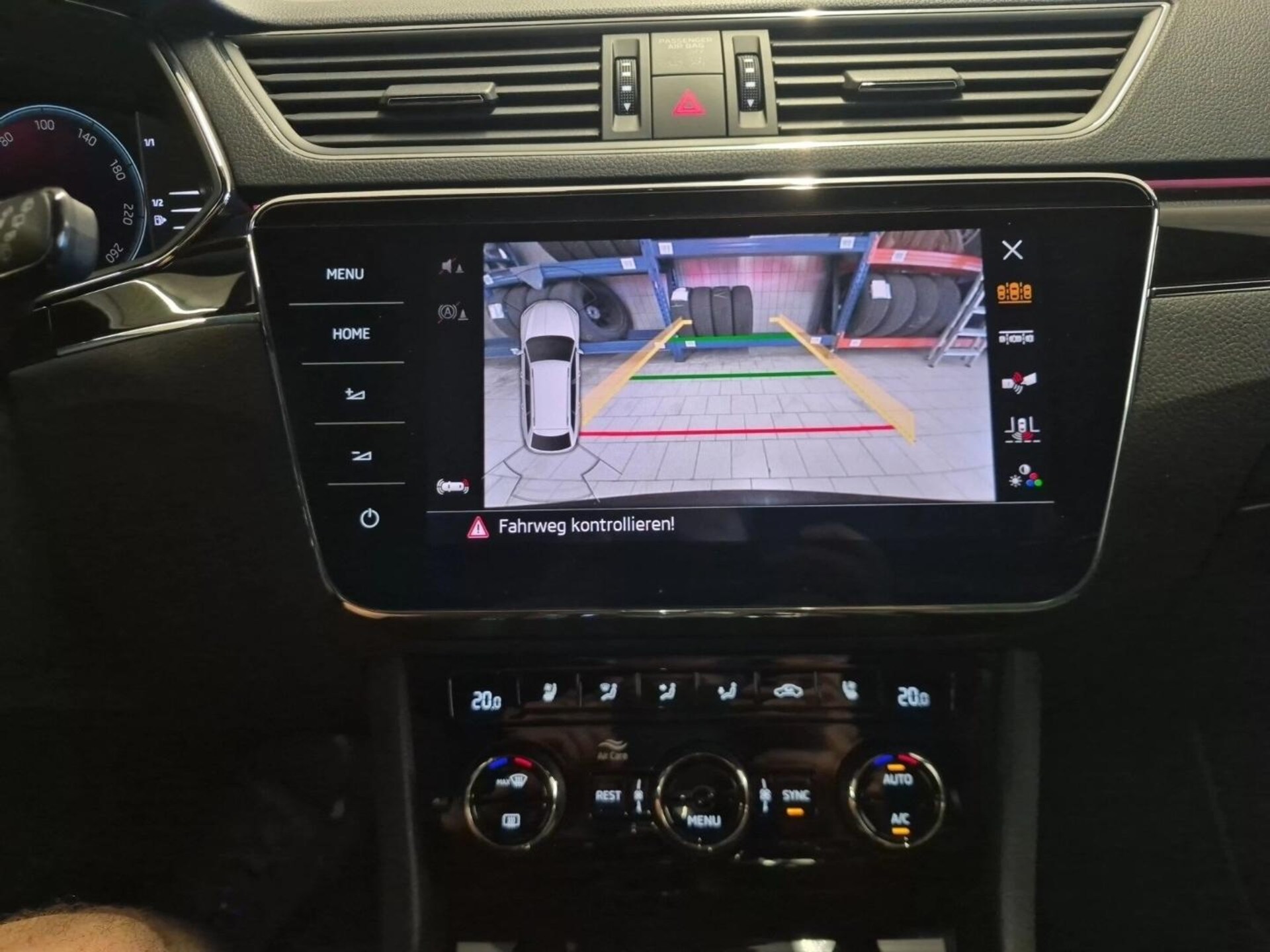 Skoda Superb Combi Laurin & Klement
