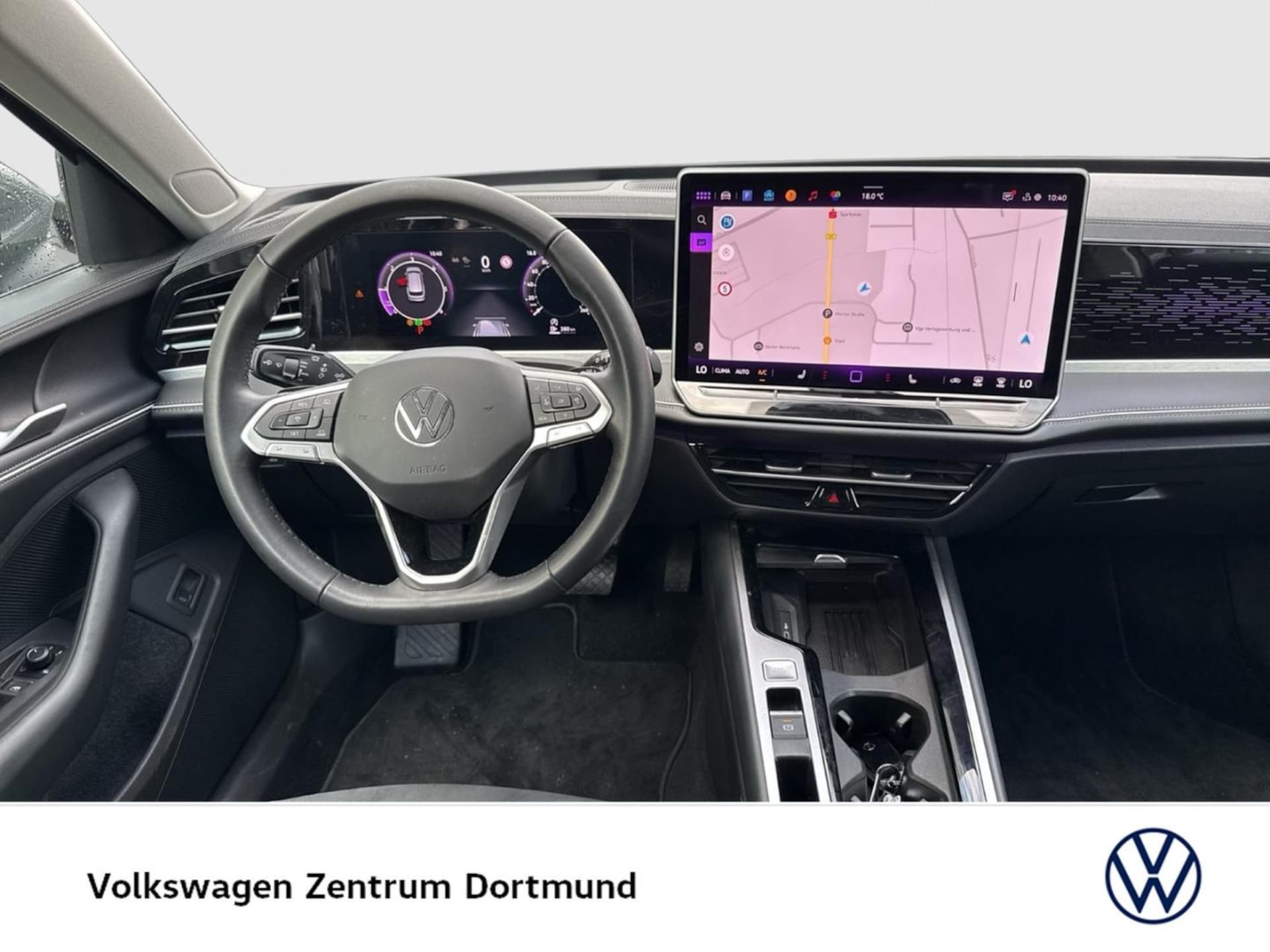 Volkswagen Passat Elegance