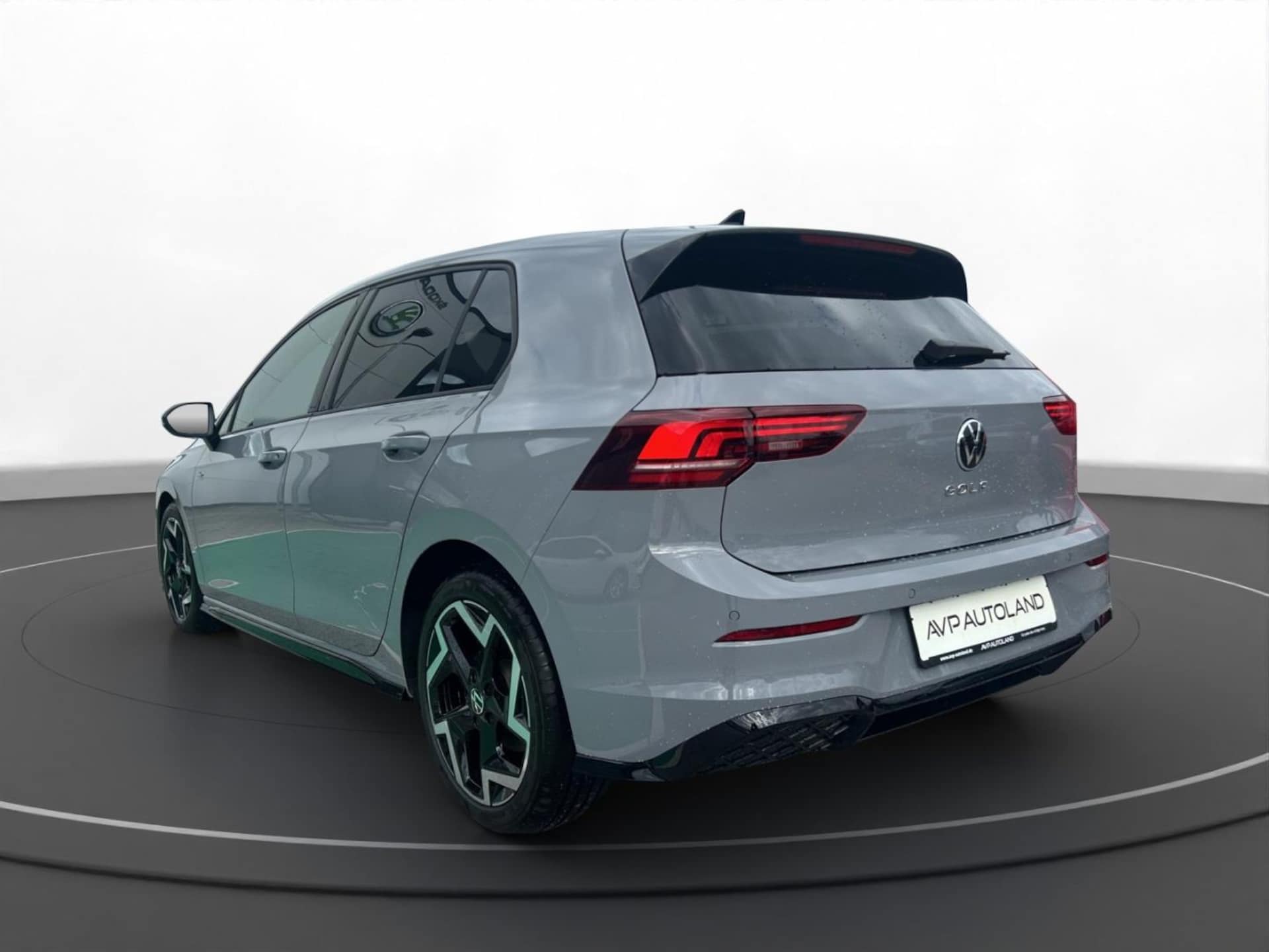 Volkswagen Golf R-Line