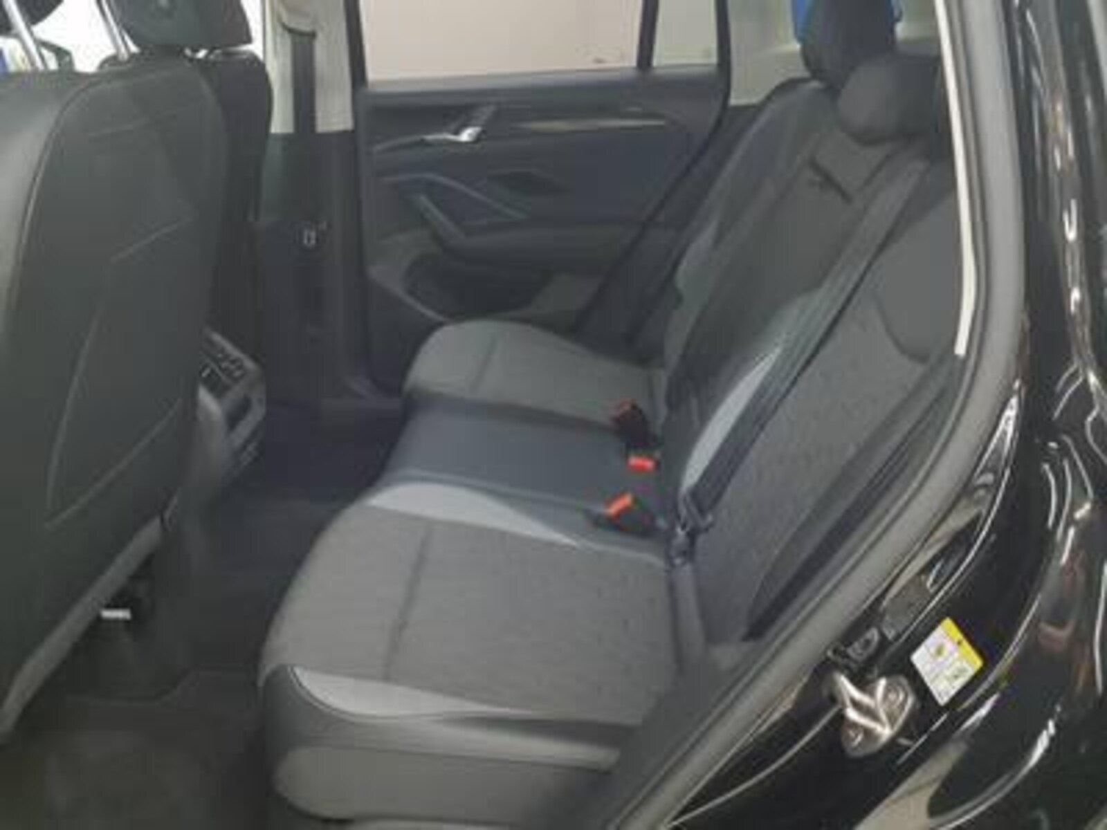 Volkswagen Tiguan – Bild 8
