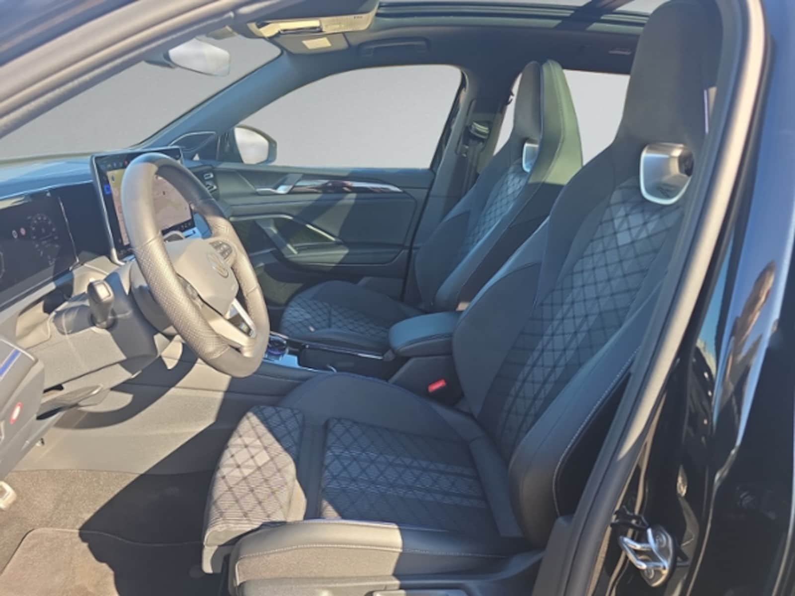 Volkswagen Tiguan – Bild 8