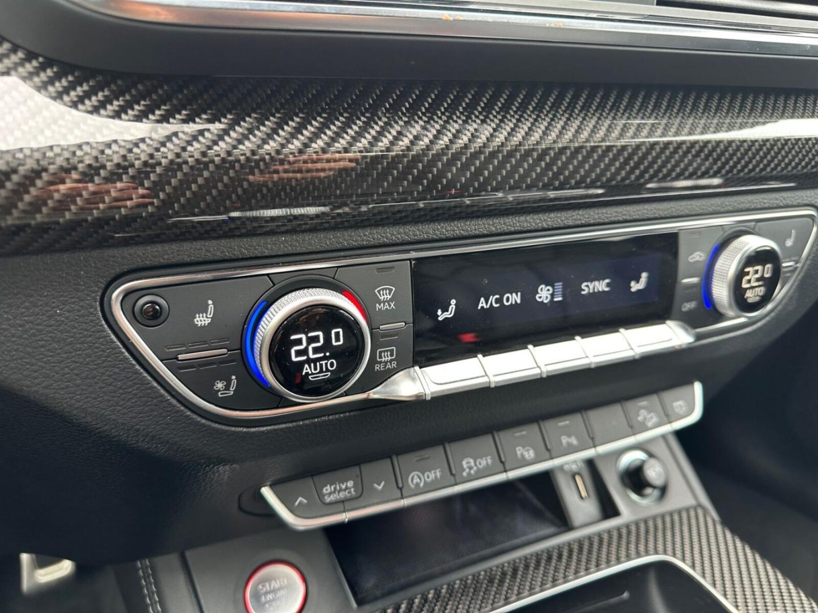 Audi SQ5 – Bild 18