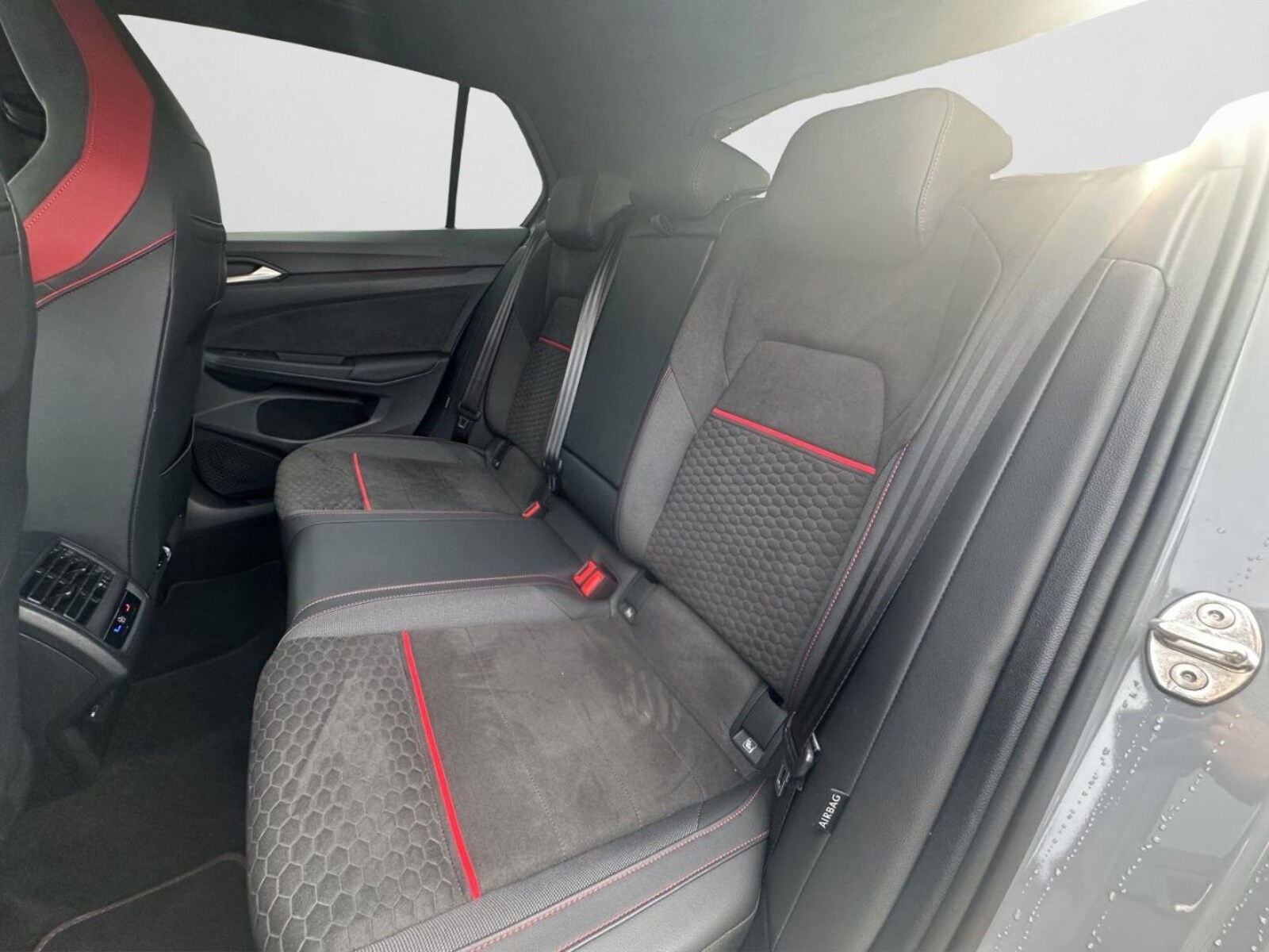 Volkswagen Golf – Bild 14