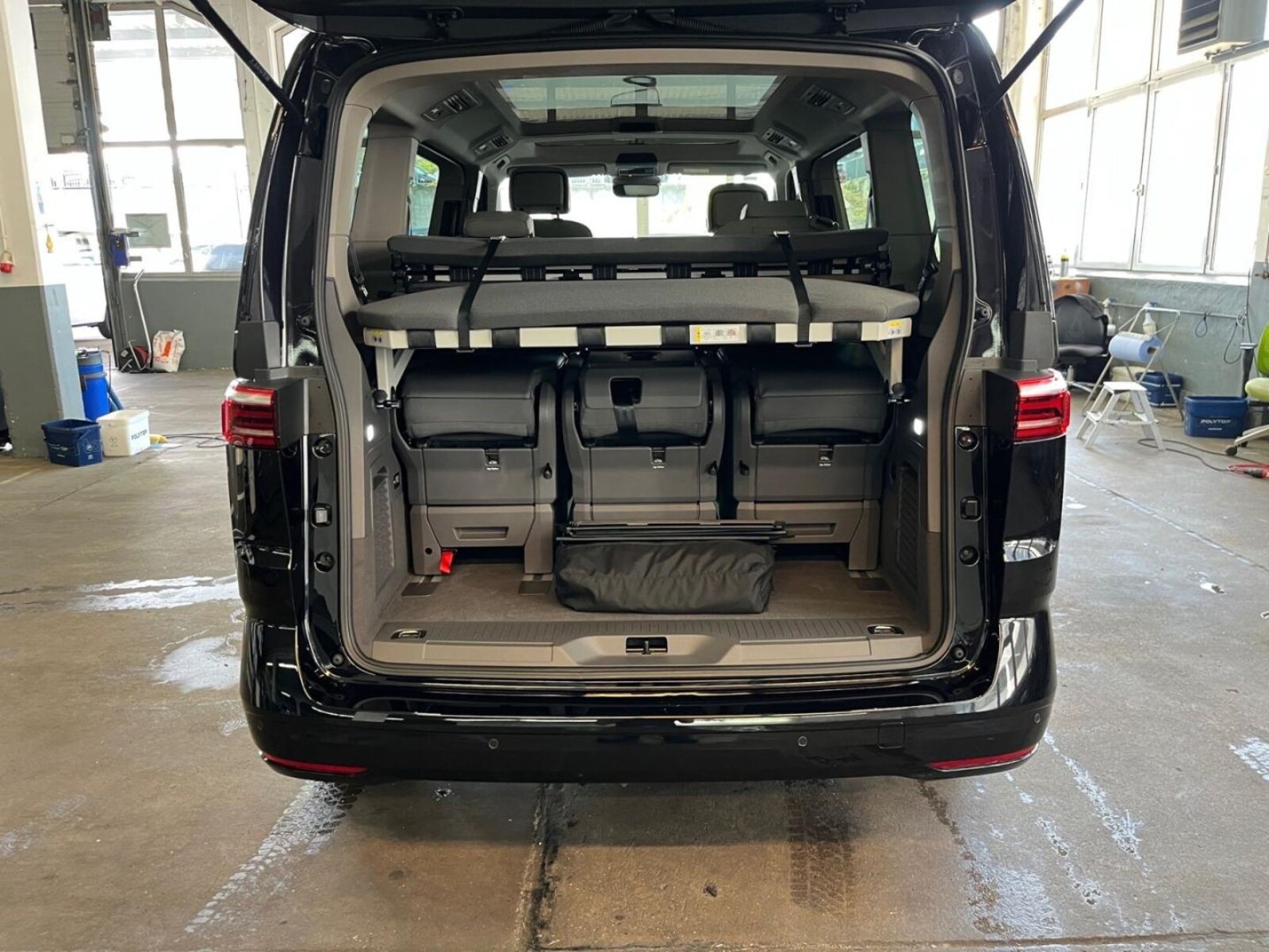 Volkswagen Multivan – Bild 15