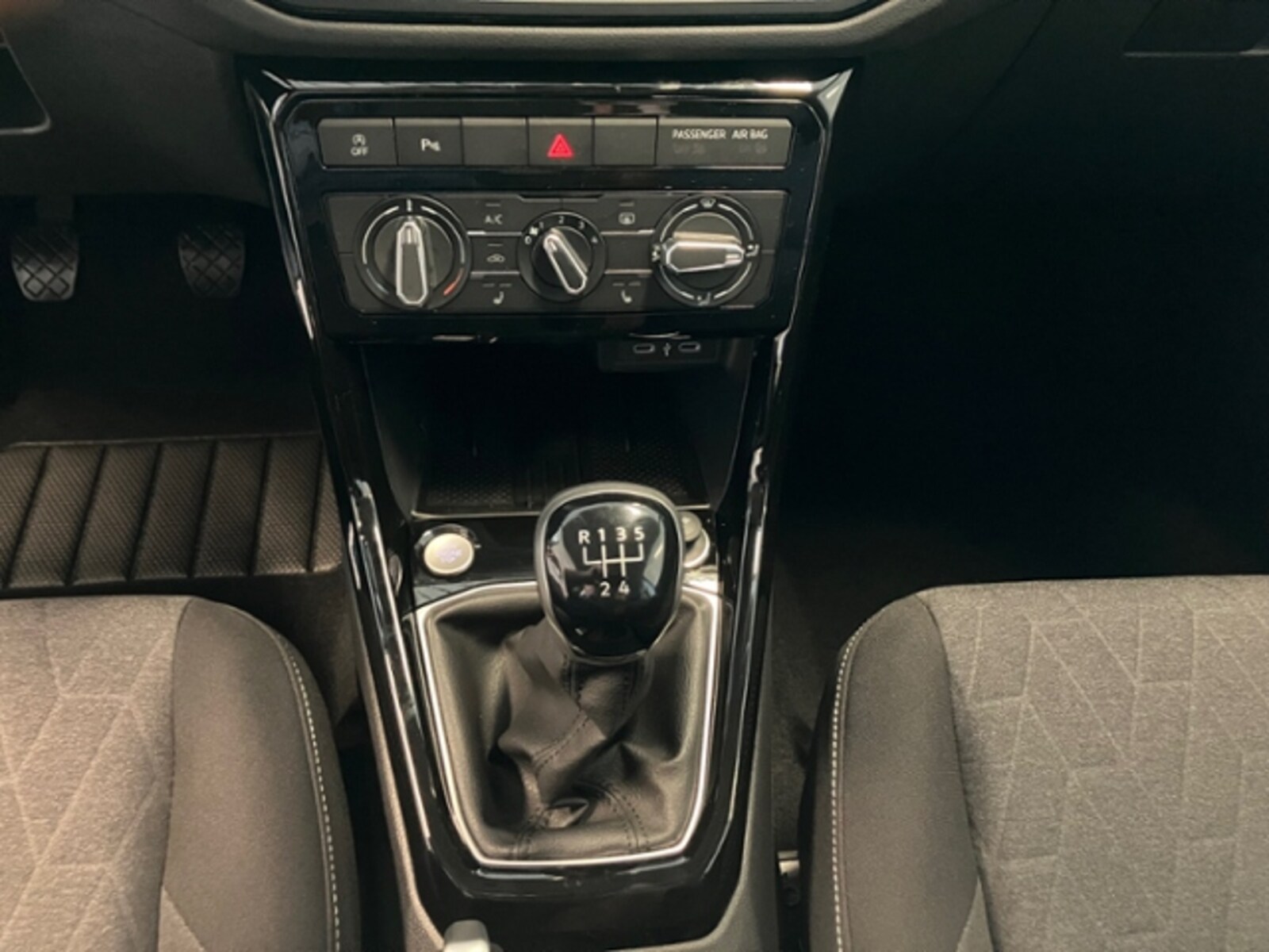 Volkswagen T-Cross – Bild 20
