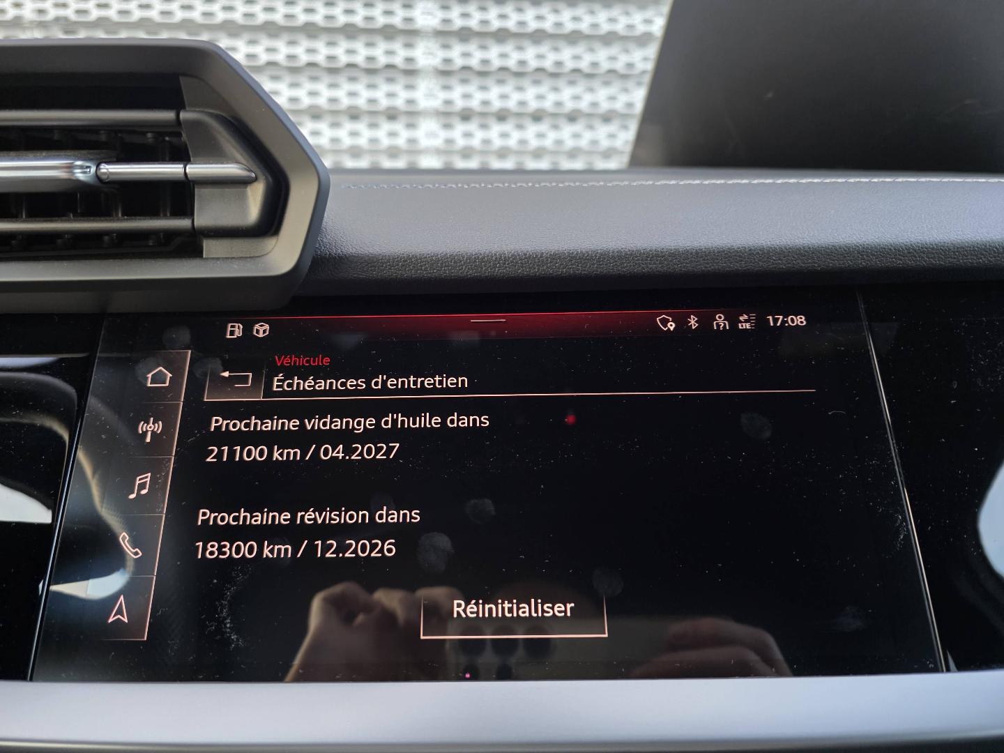 Image about Audi A3 Sportback S line 35 TDI 110 kW (150 ch) S tronic