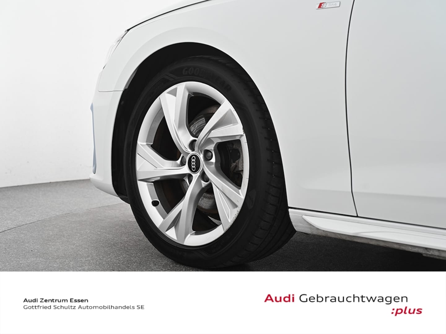 Bild über Audi A4 Avant S line 35 TFSI S tronic - für weitere Informationen kontaktieren Sie den Audi Partner