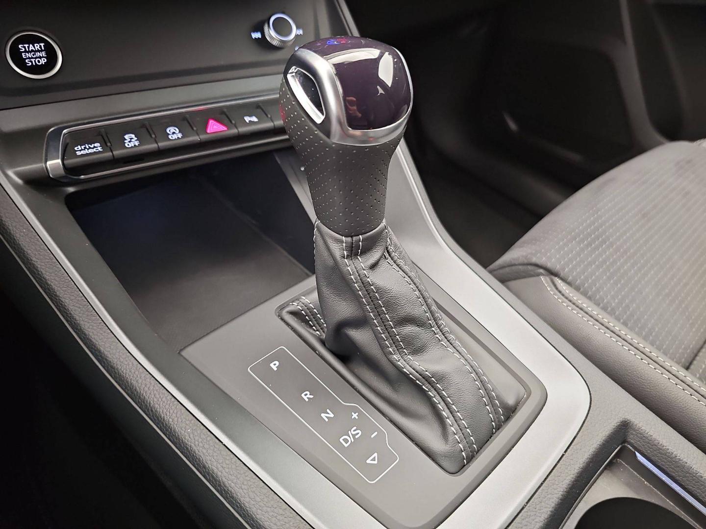 Image about Audi Q3 Sportback S line 35 TDI 110 kW (150 ch) S tronic