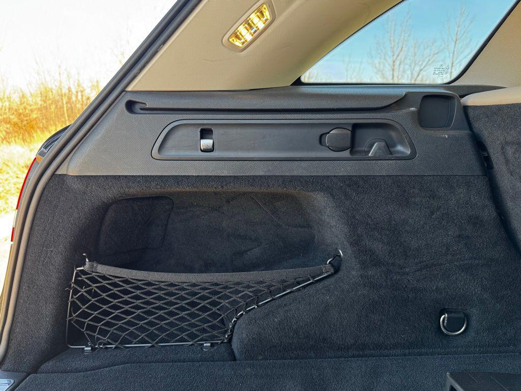 2019 Mercedes-Benz GLC GLC300 - Photo 12