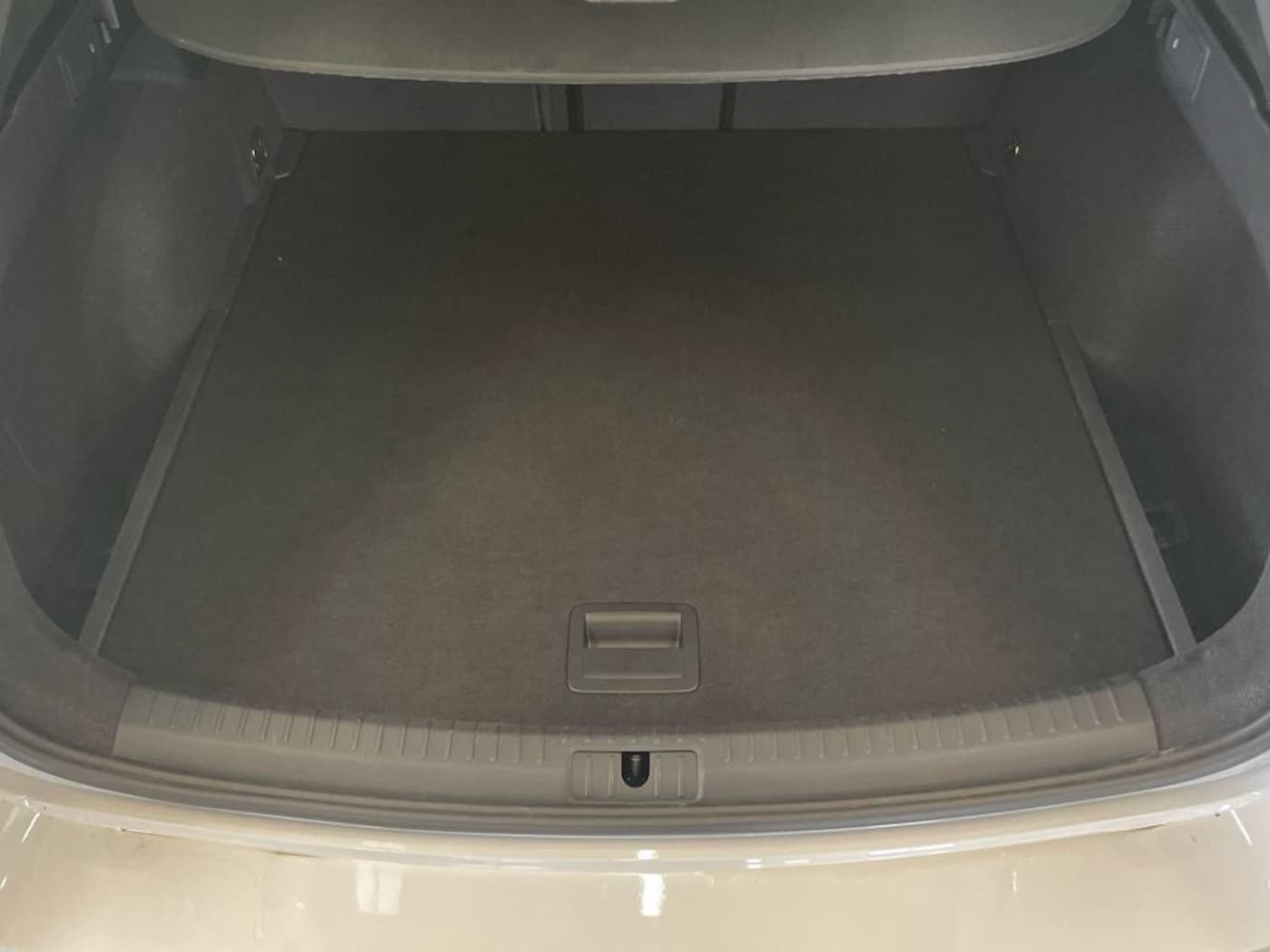 CUPRA Leon Sportstourer 1.5 eTSI DSG 110 kW (150 CV) — photo 8