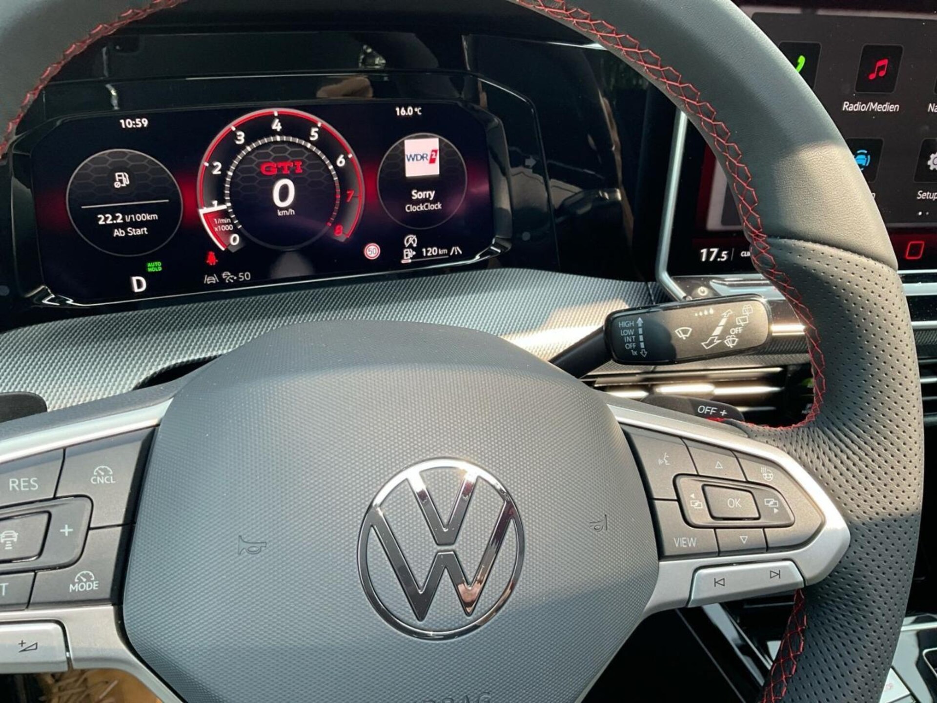Volkswagen Golf GTI