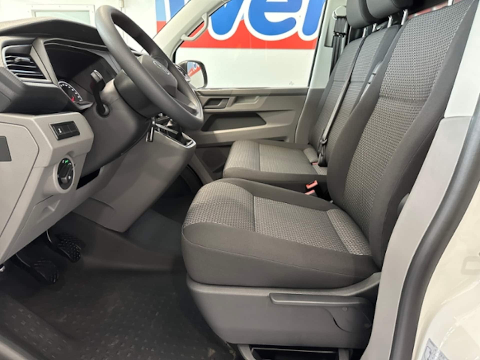 Volkswagen T6.1 Transporter Kasten kurzer Radstand