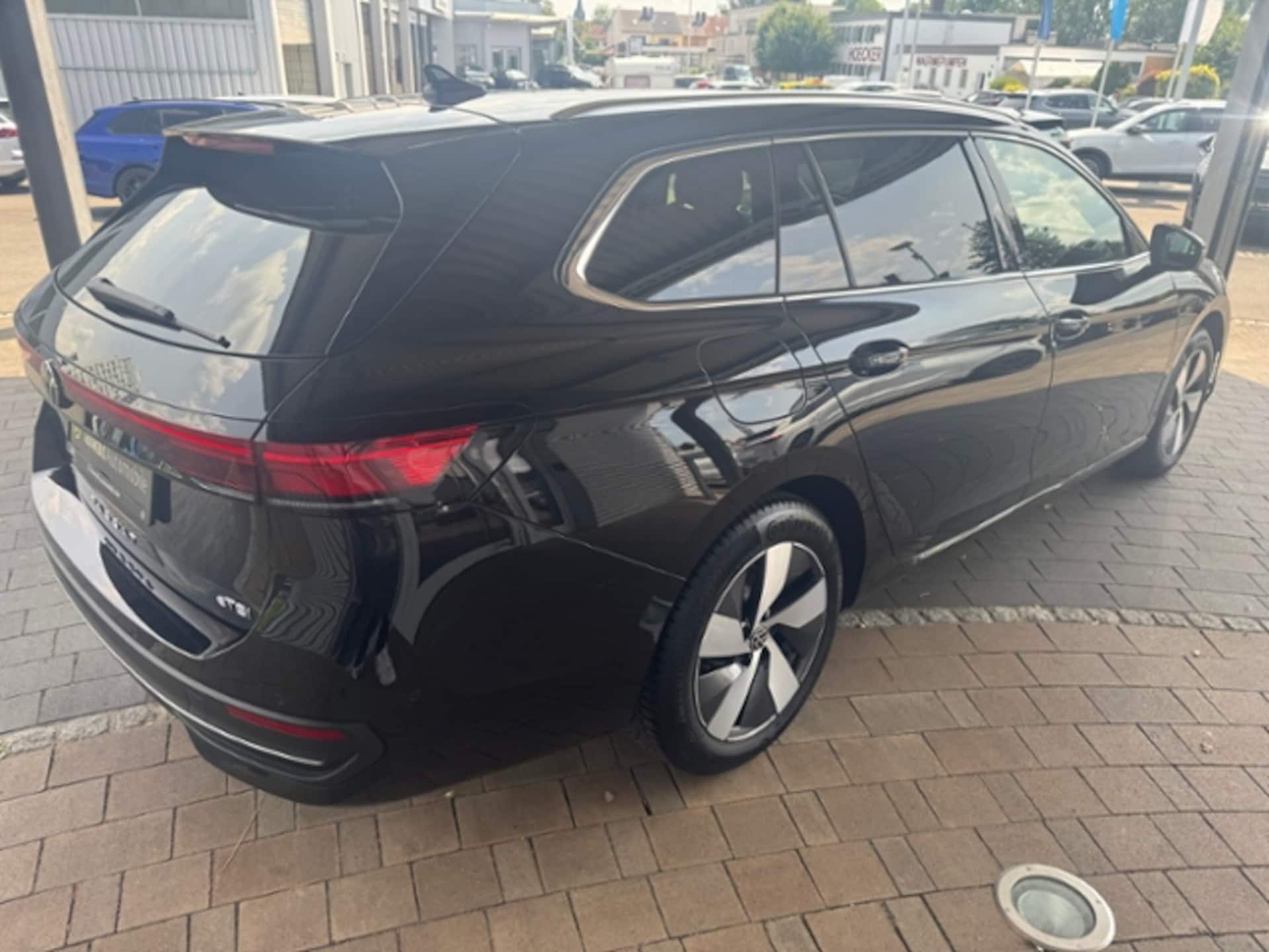 Volkswagen Passat Business