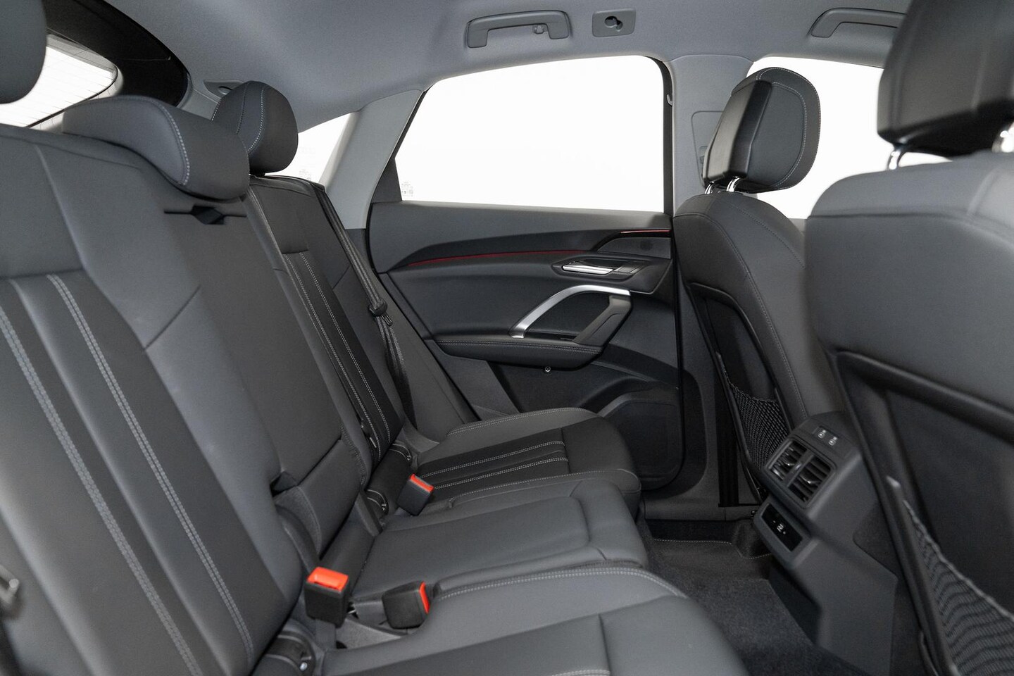 Image about Audi Q5 Sportback TDI quattro 150 kW