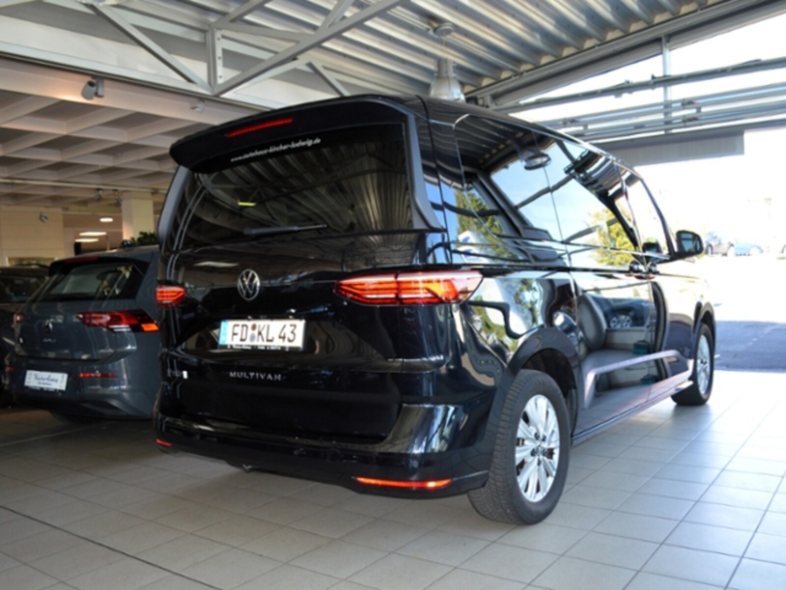 Volkswagen Multivan – Bild 13