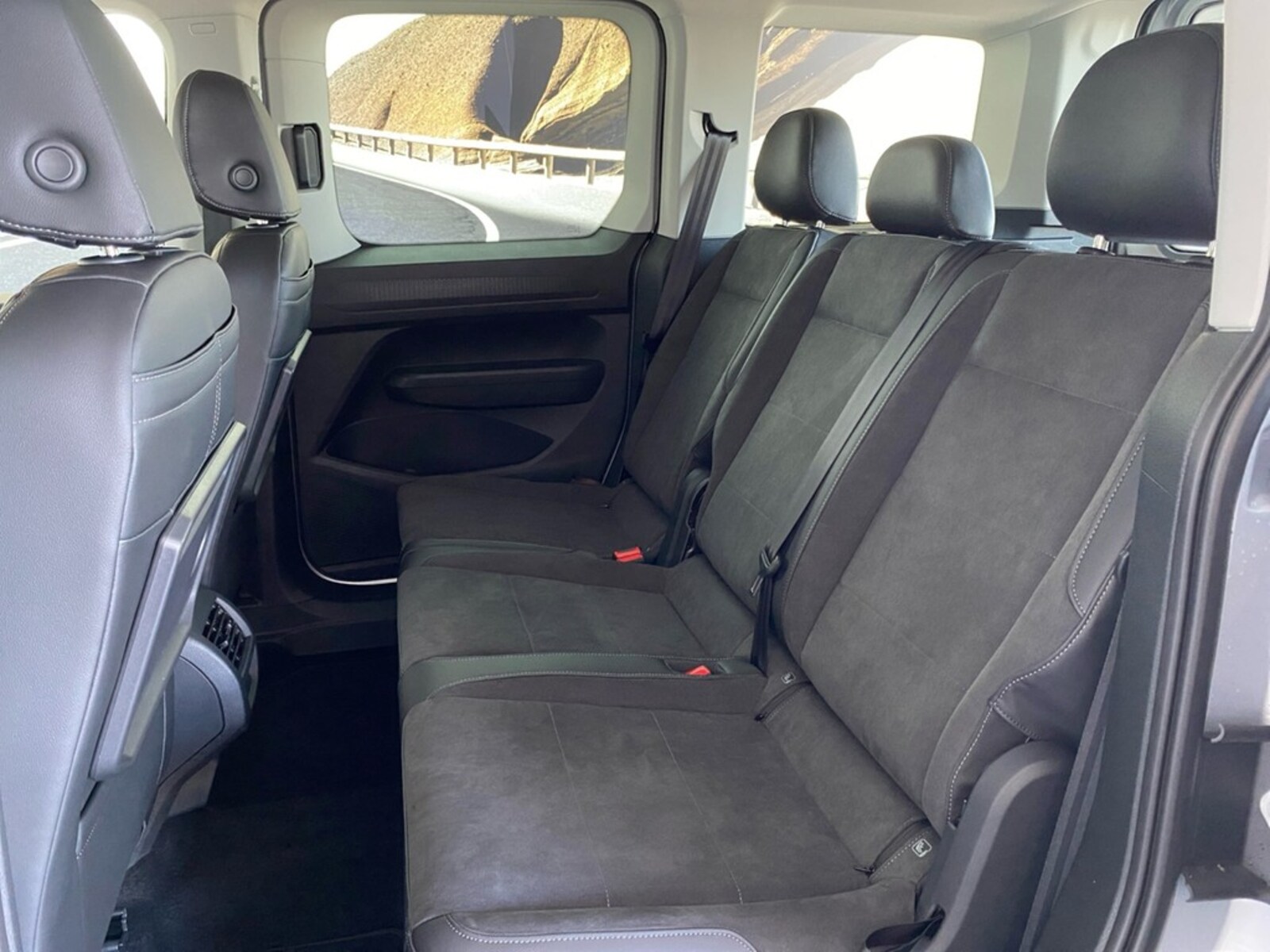 Volkswagen Caddy – Bild 6