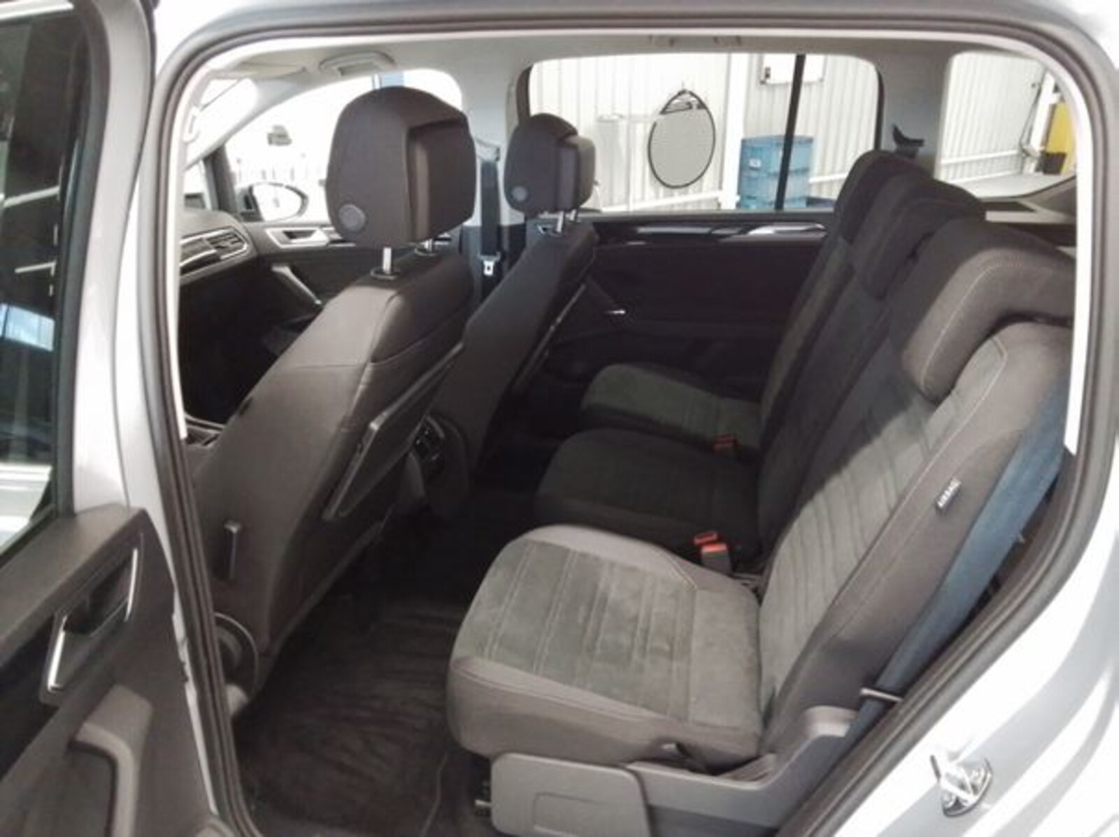 Volkswagen Touran – Bild 6