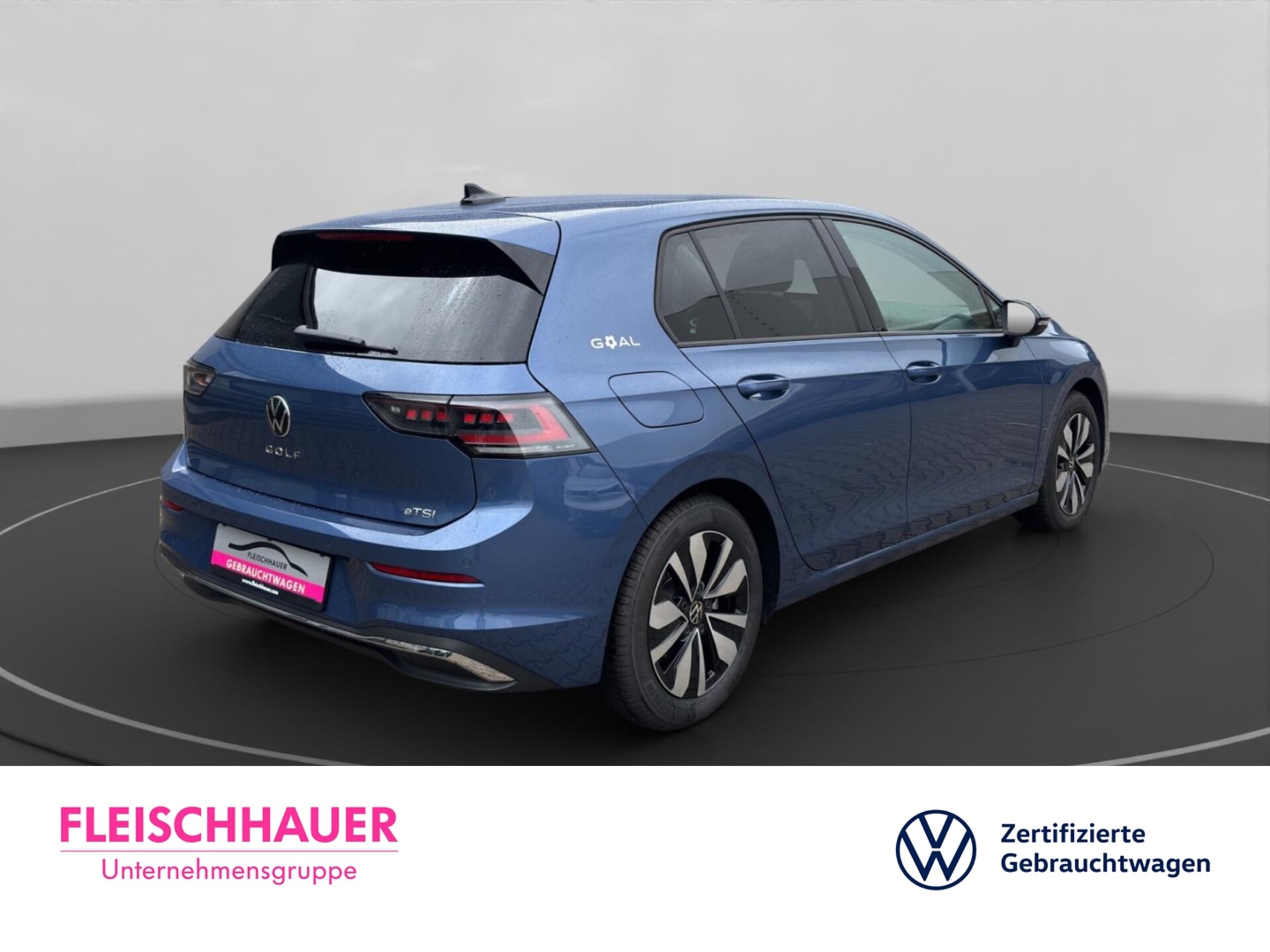 Volkswagen Golf Life